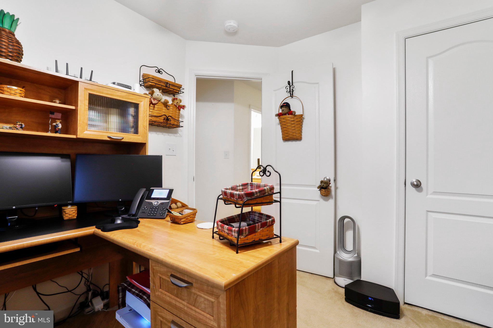 MANOR PARK - Residential