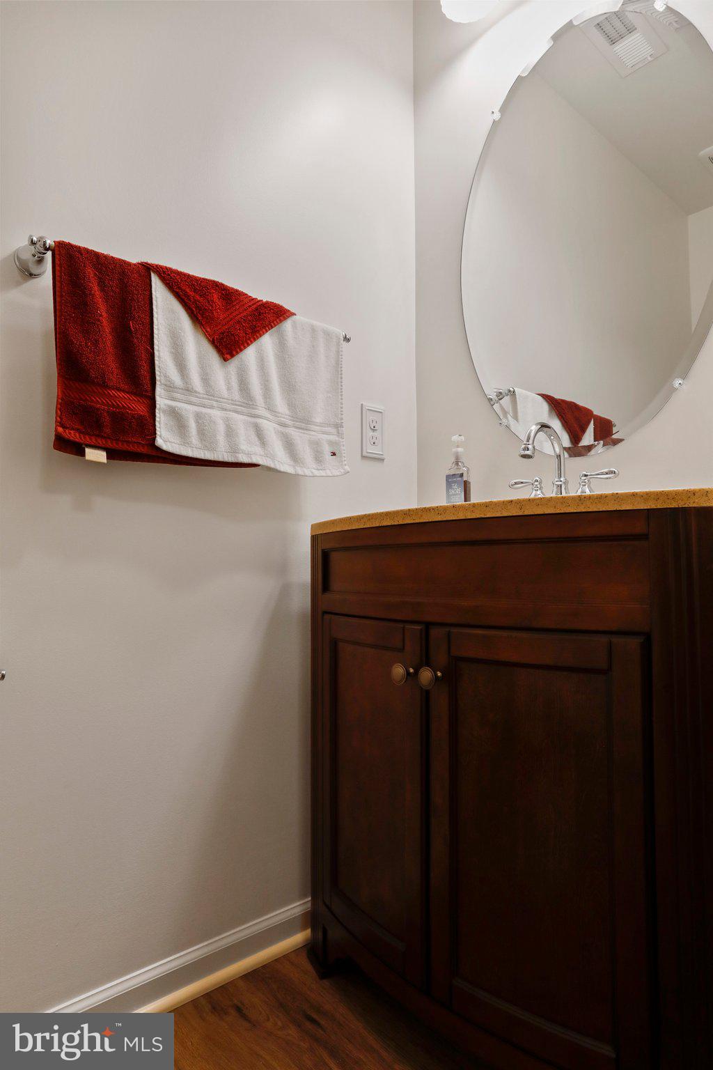 MANOR PARK - Residential