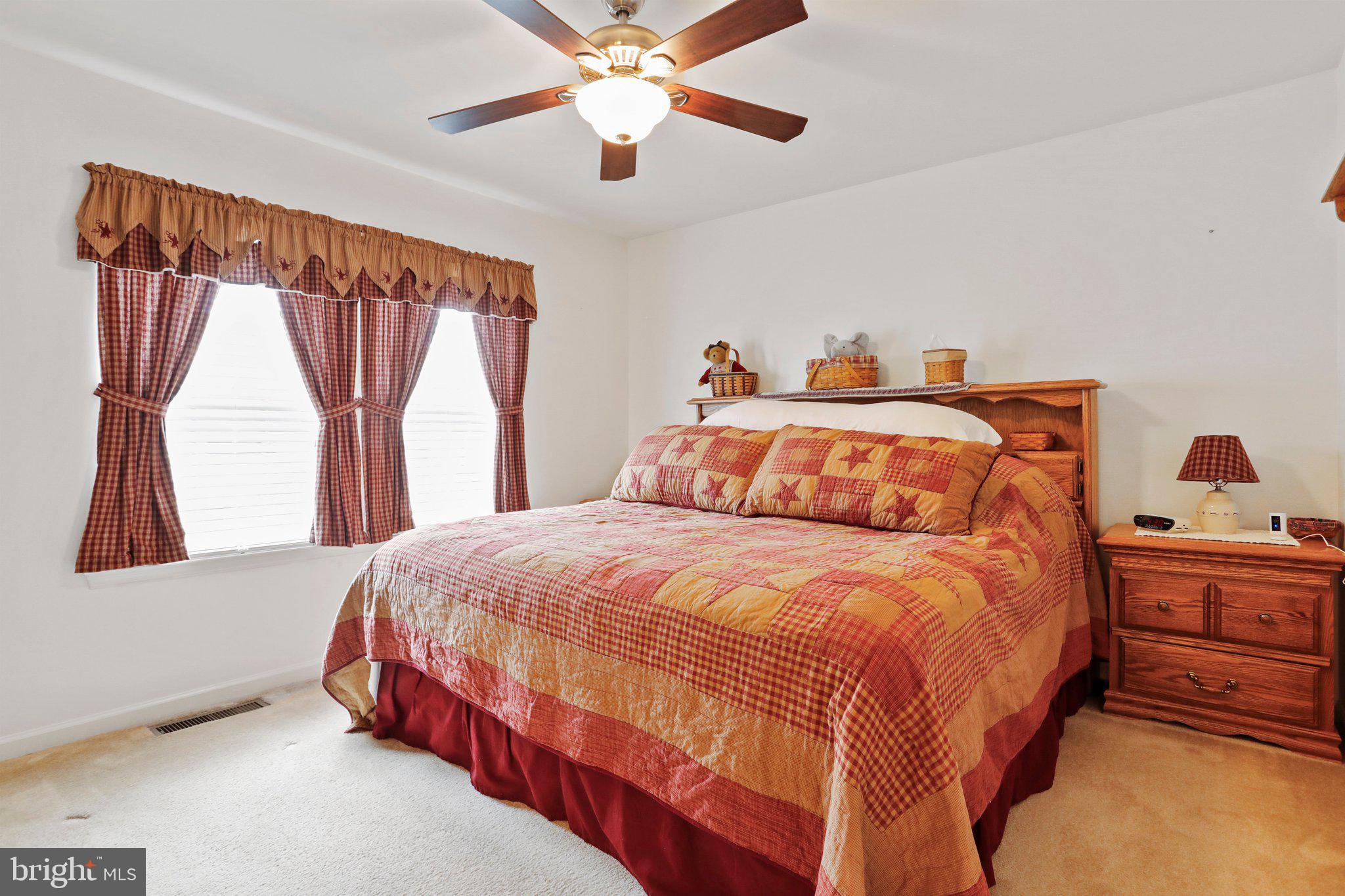 MANOR PARK - Residential