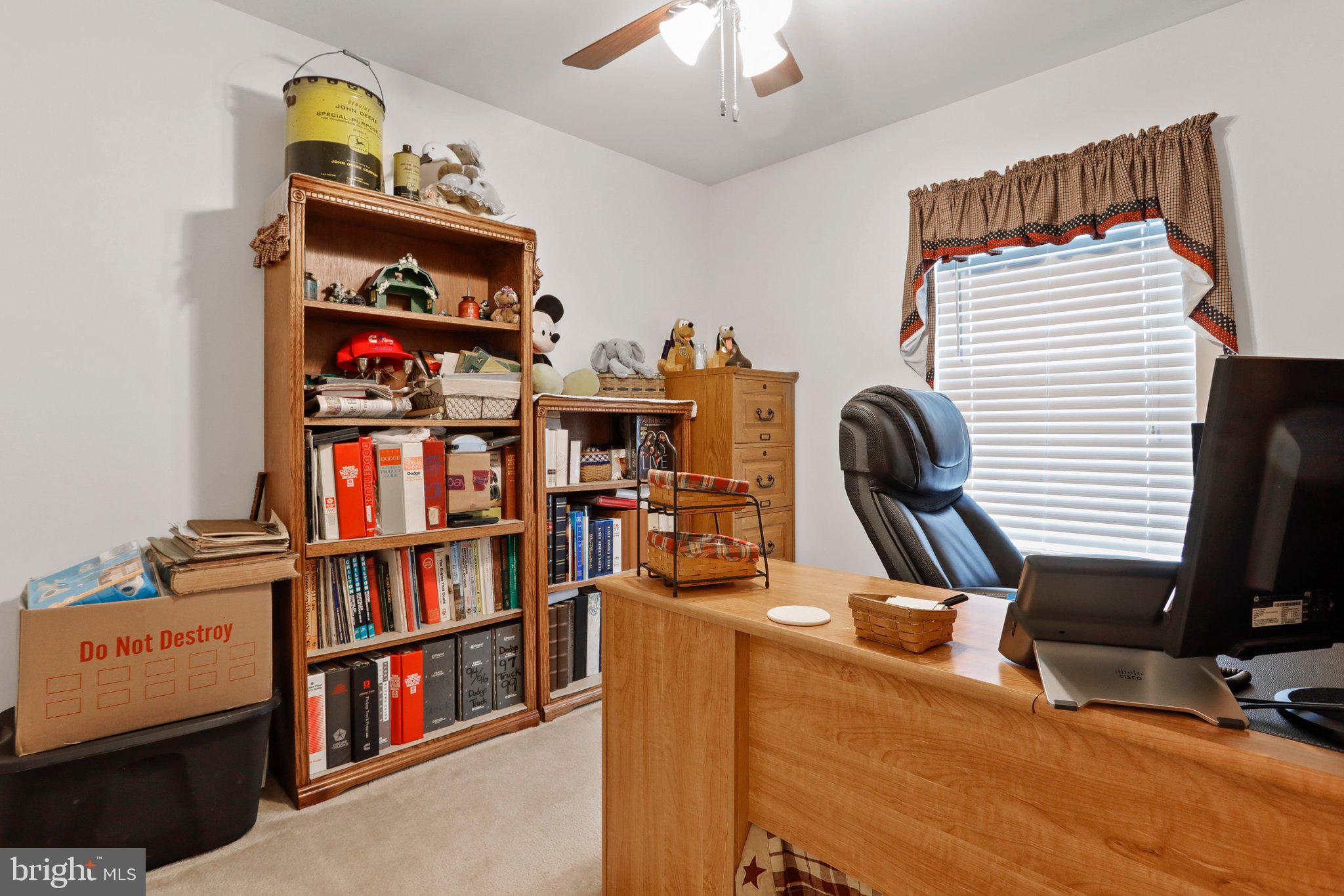 MANOR PARK - Residential