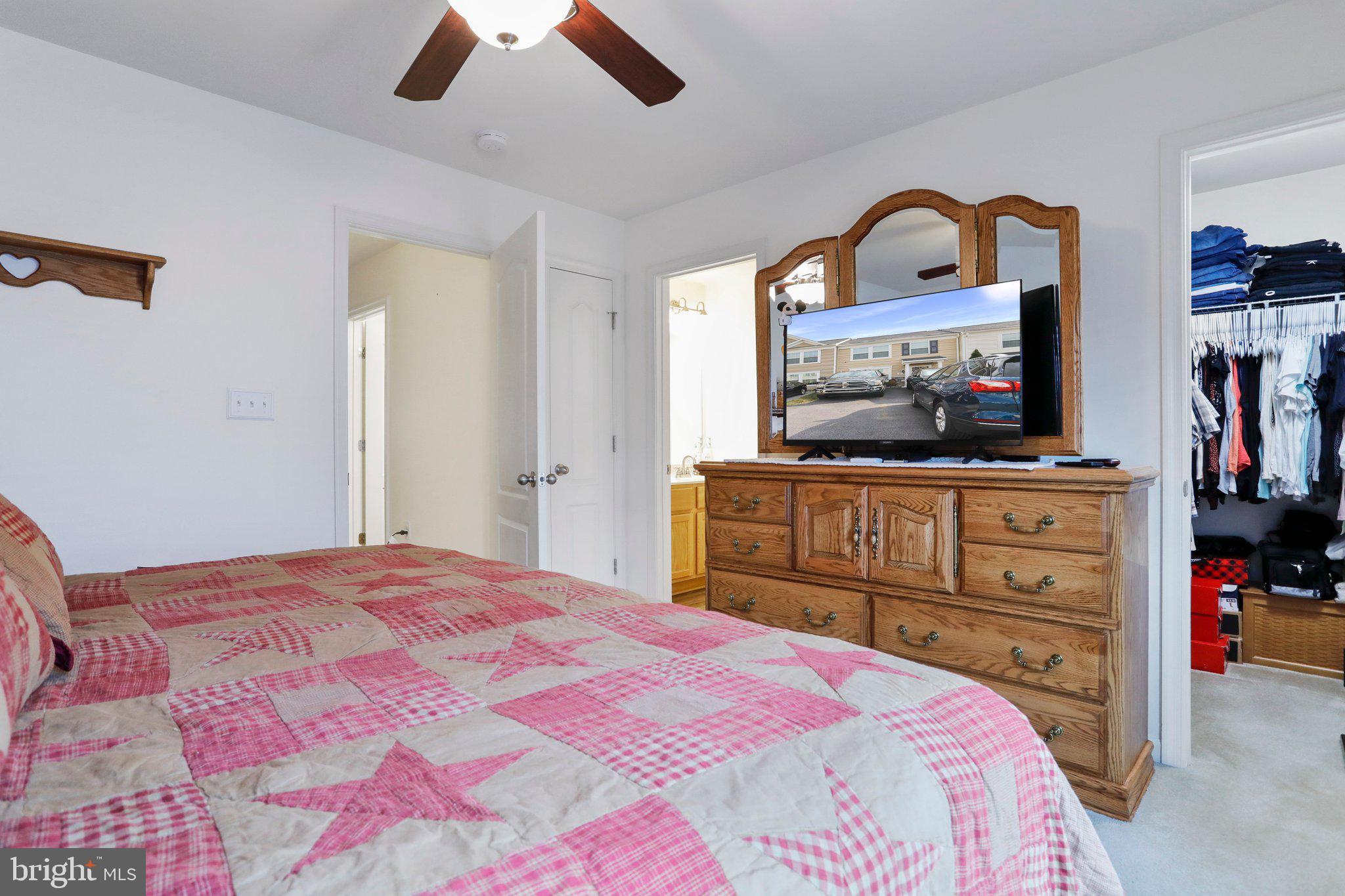 MANOR PARK - Residential