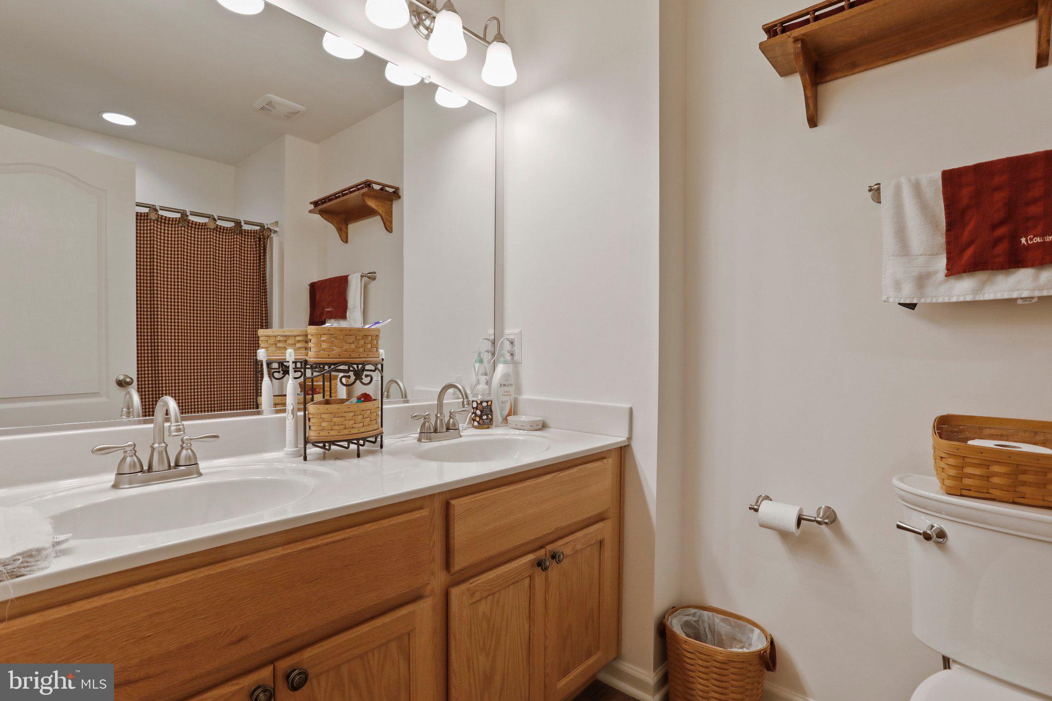 MANOR PARK - Residential