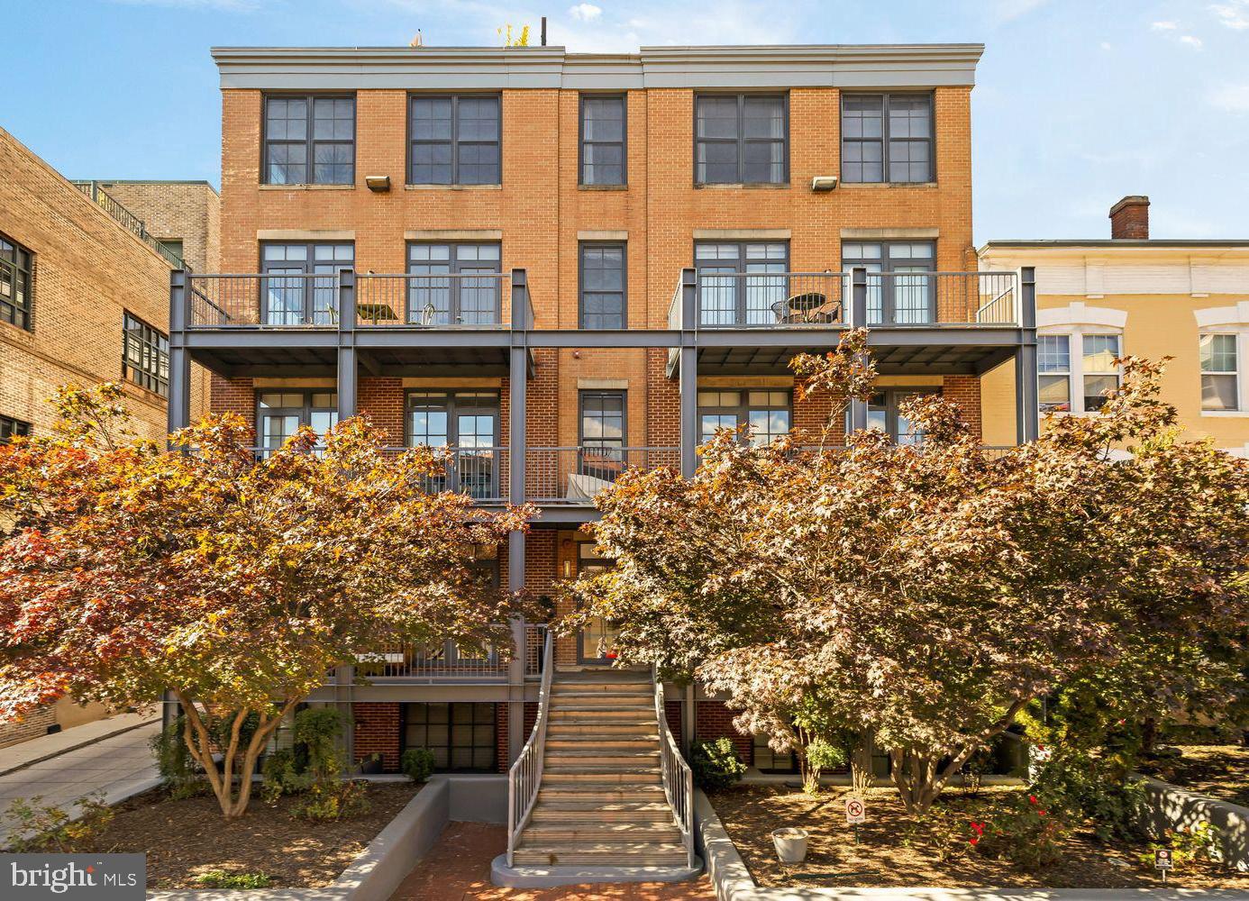 2412 17TH STREET NW C-03