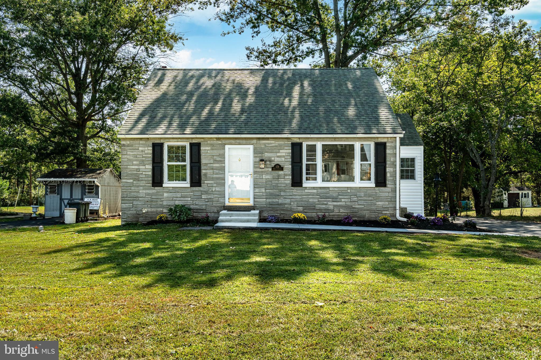 PERKIOMEN PL - Residential