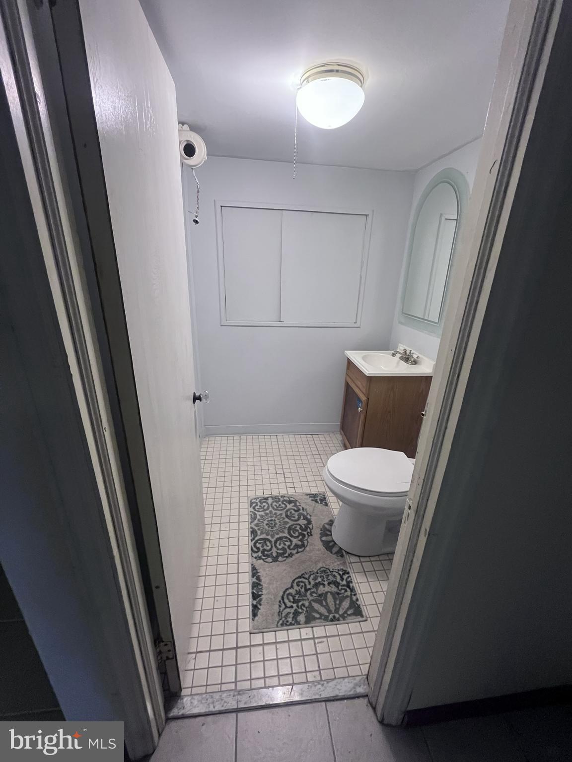 KIRKLYN - Commercial Lease