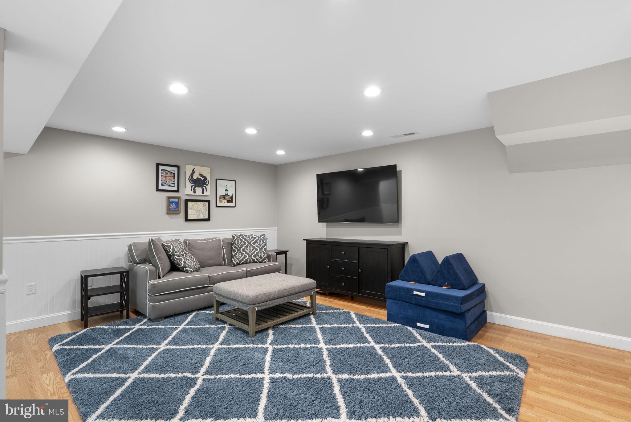 CHARTWELL ON THE SEVERN - Residential