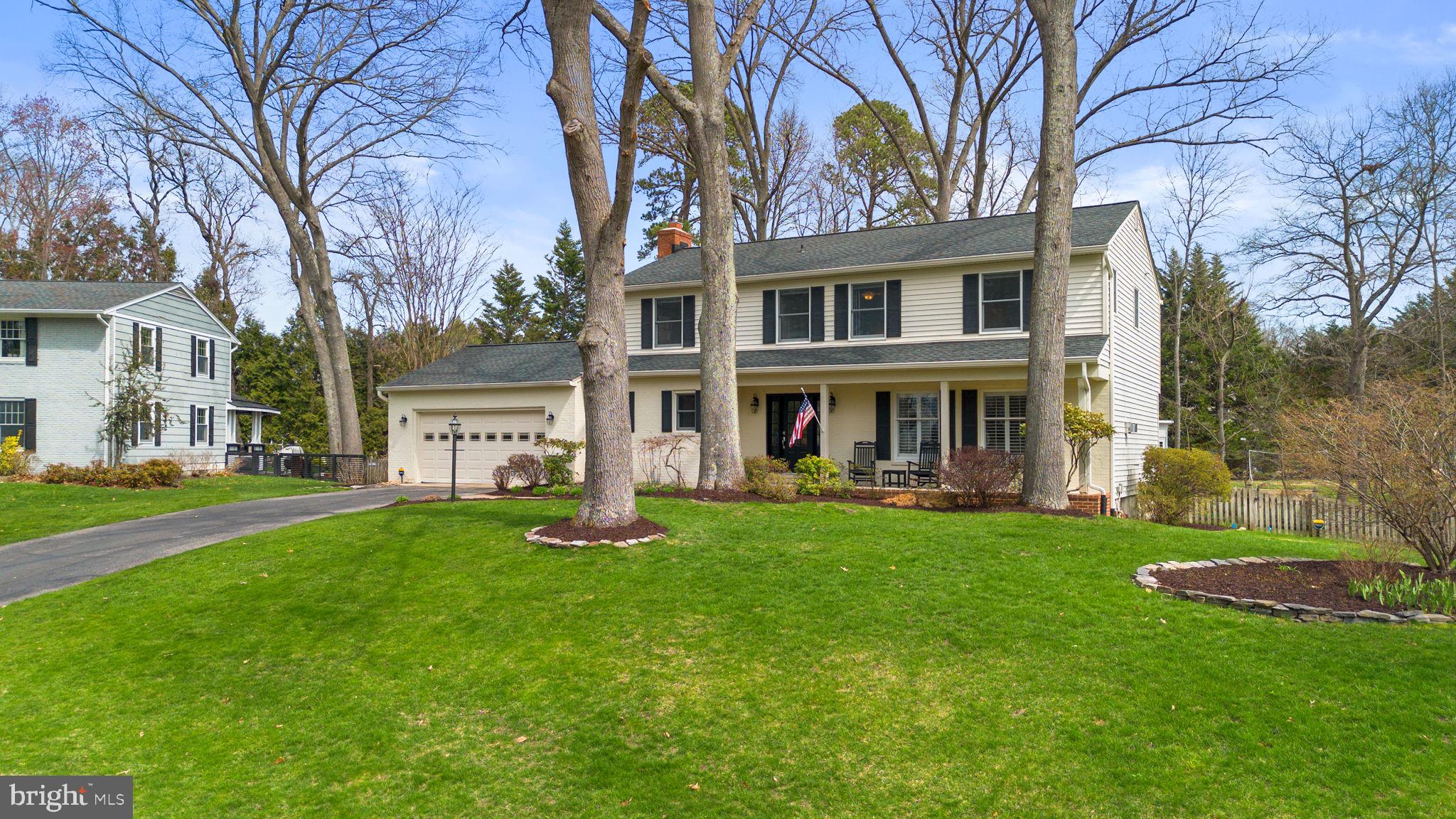 545 DEVONSHIRE COURT