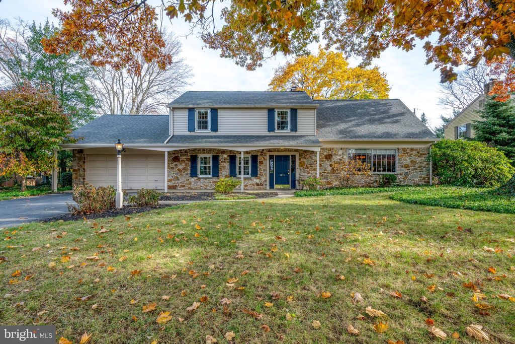 Photo of 1211 Country Club Drive, LANCASTER, PA 17601 (MLS # PALA2061466)