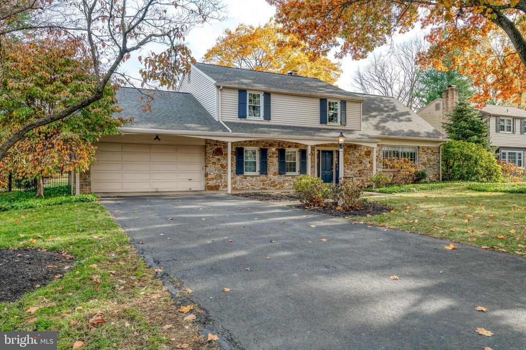 Photo of 1211 Country Club Drive, LANCASTER, PA 17601 (MLS # PALA2061466)