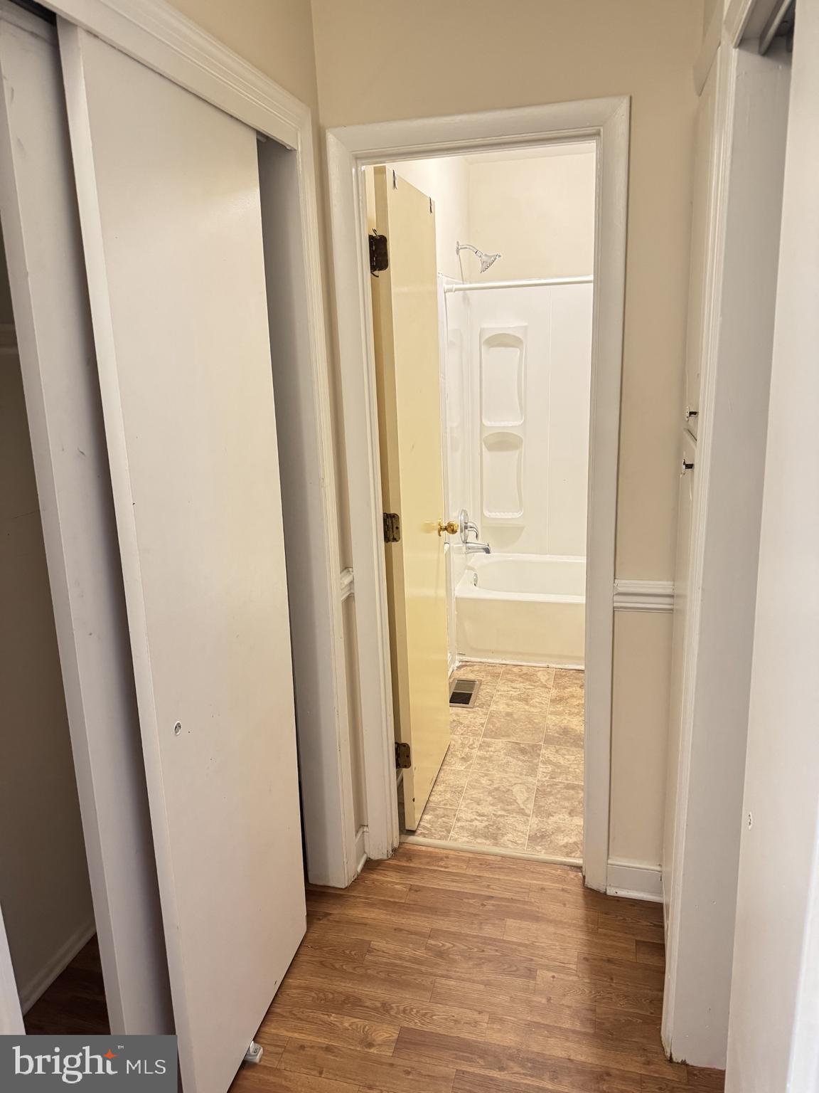 BAYBERRY ESTATES - Residential Lease