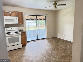 BAYBERRY ESTATES - Residential Lease