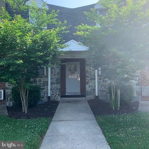 COOKS CROSSING - Residential Lease