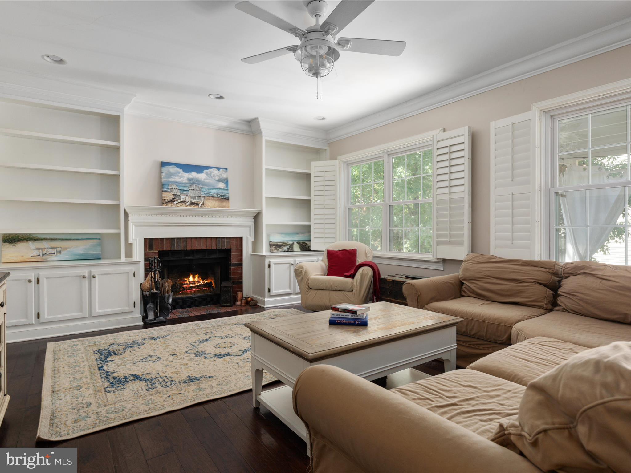 ASHBURN VILLAGE - Residential