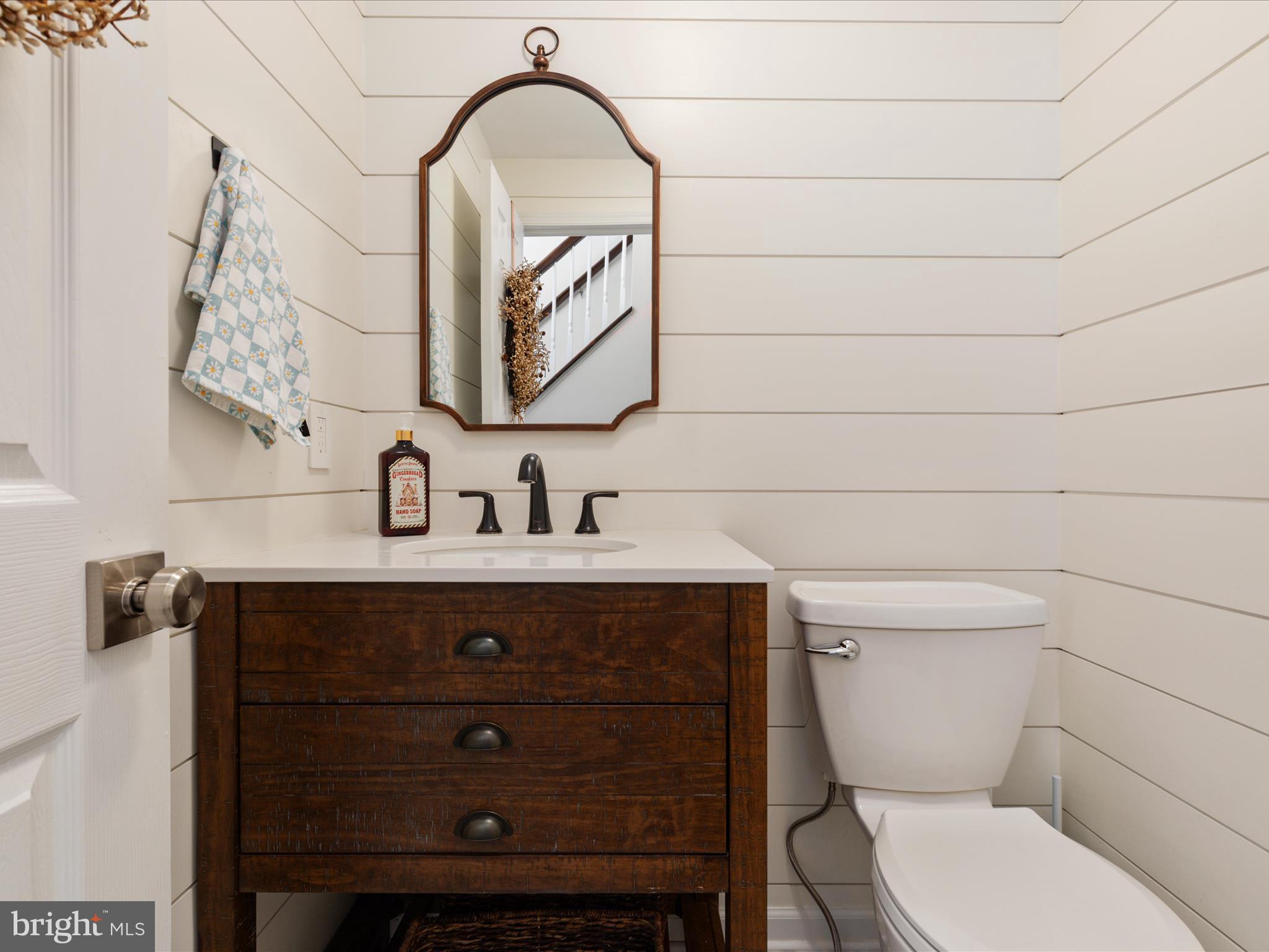 ASHBURN VILLAGE - Residential