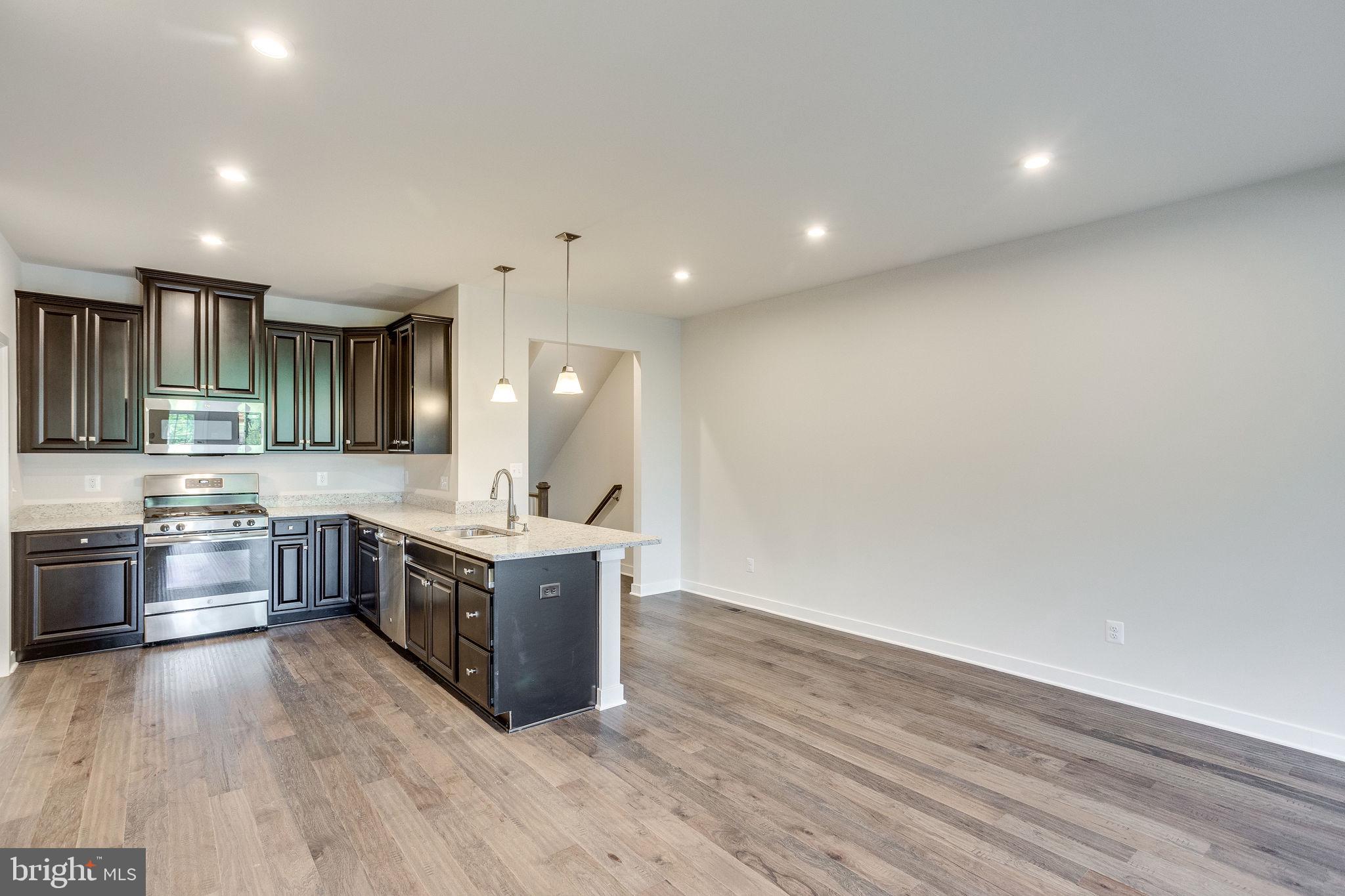 2183 HEMLOCK BAY ROAD
