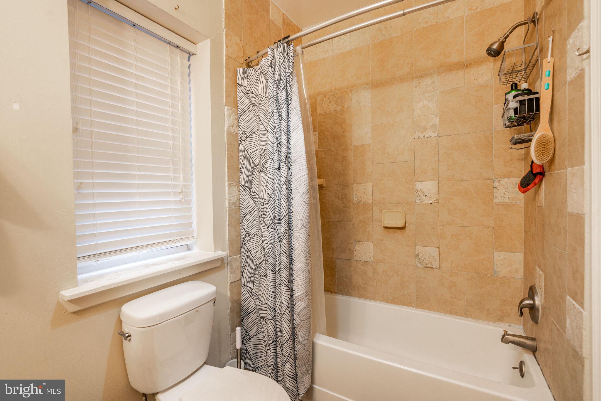 NORTHERN LIBERTIES - Residential Lease