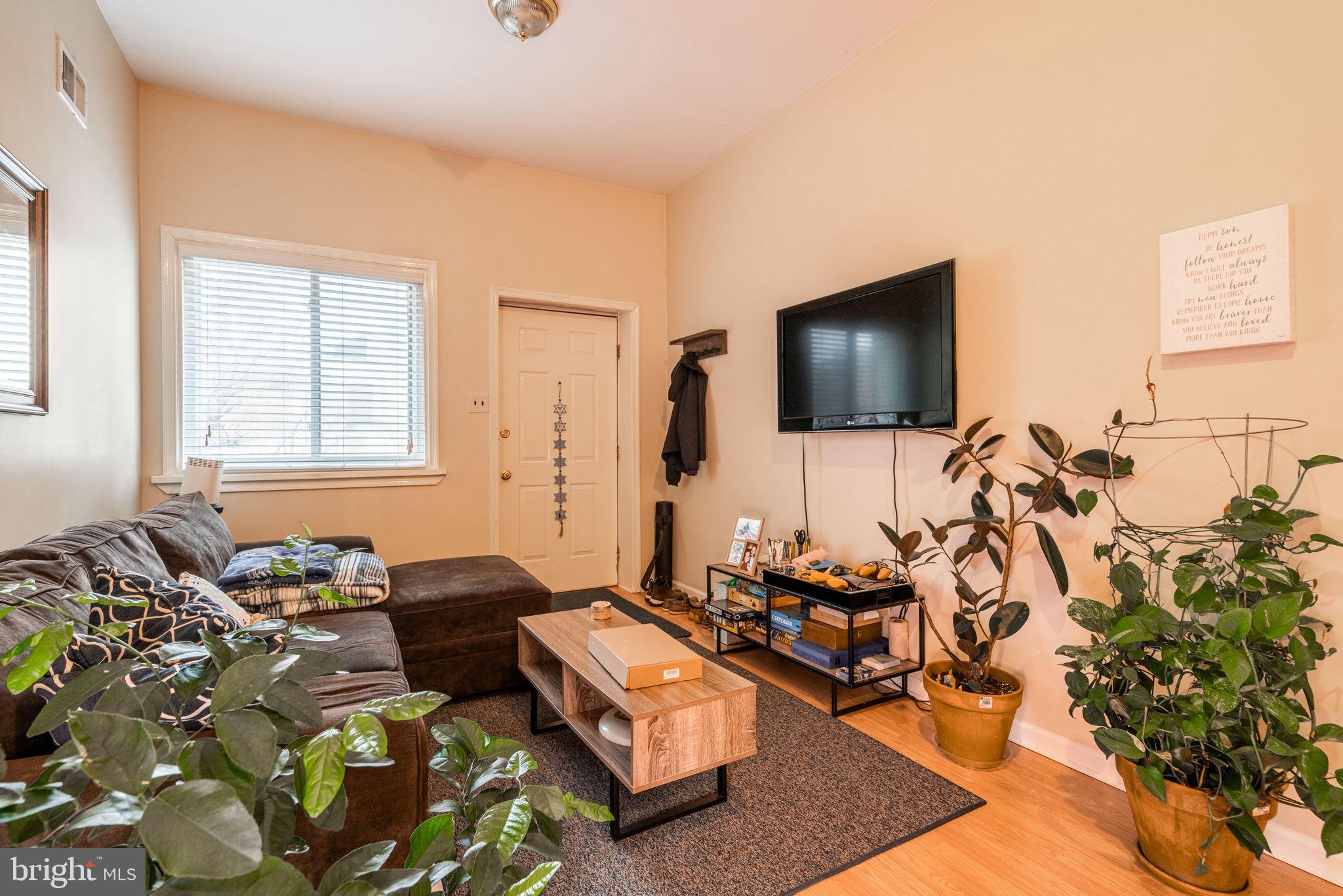 NORTHERN LIBERTIES - Residential Lease