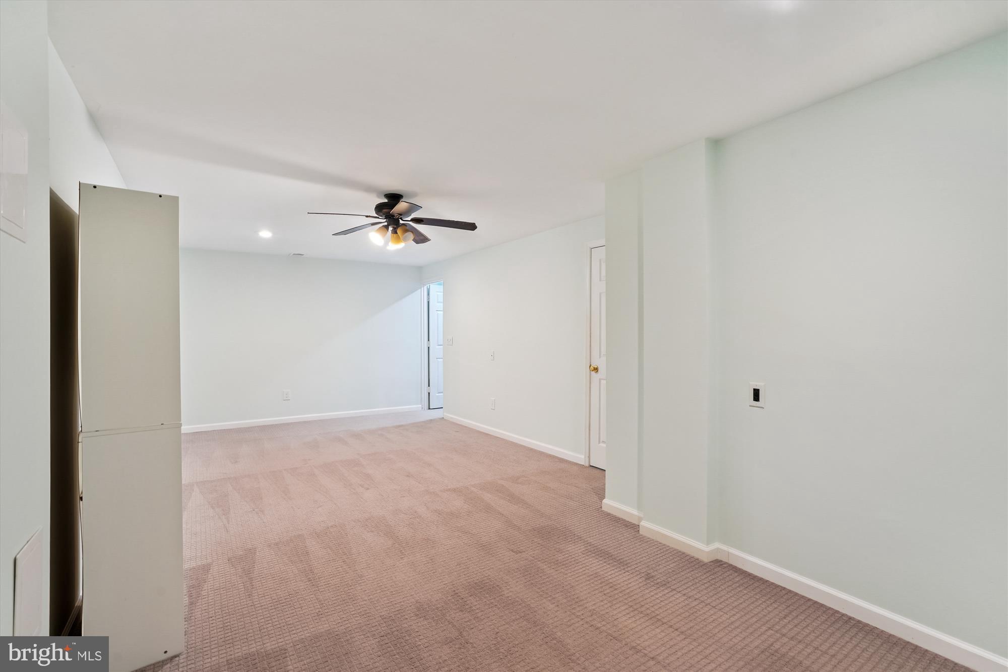 BLOOMS CROSSING - Residential