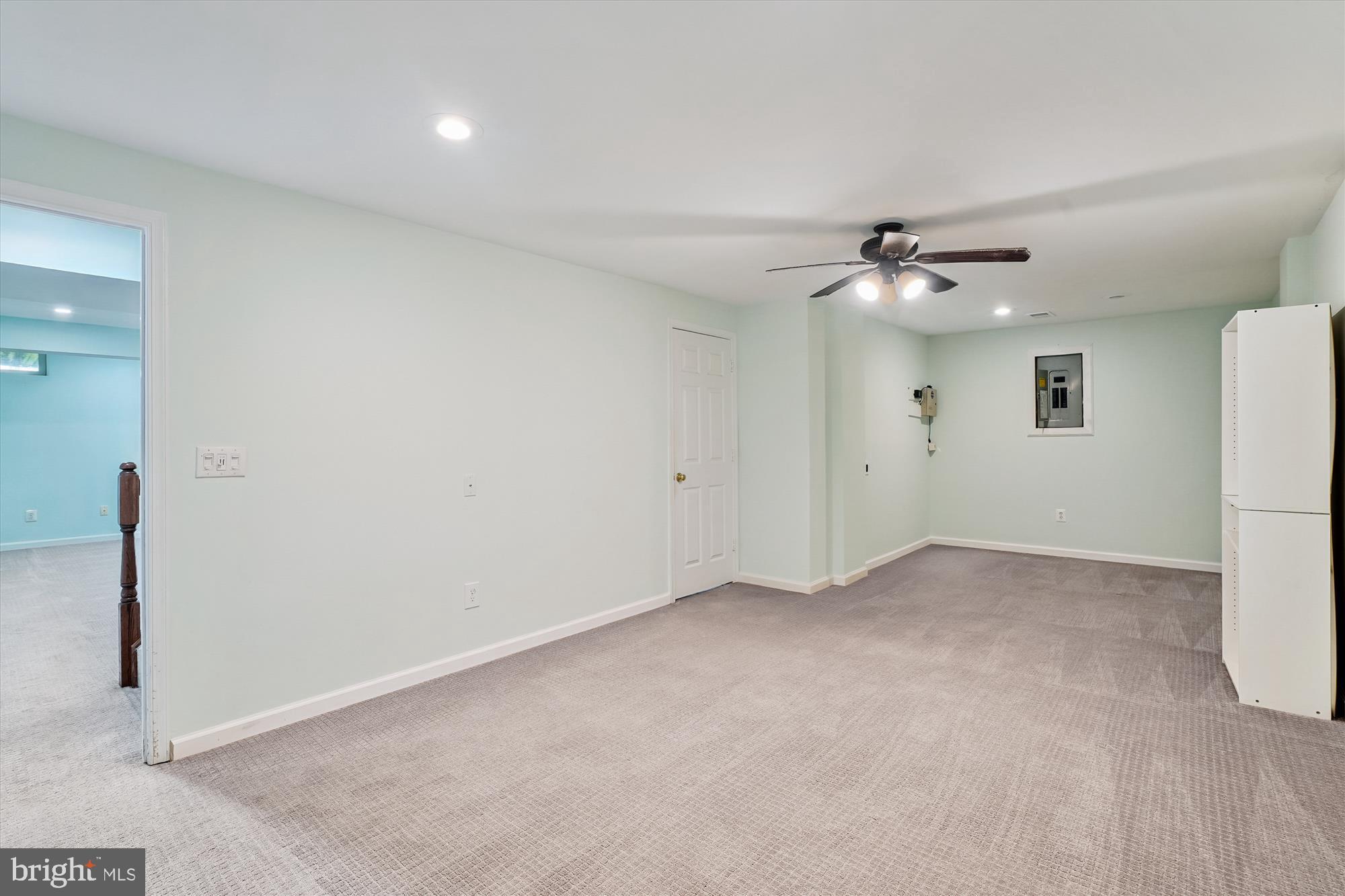 BLOOMS CROSSING - Residential