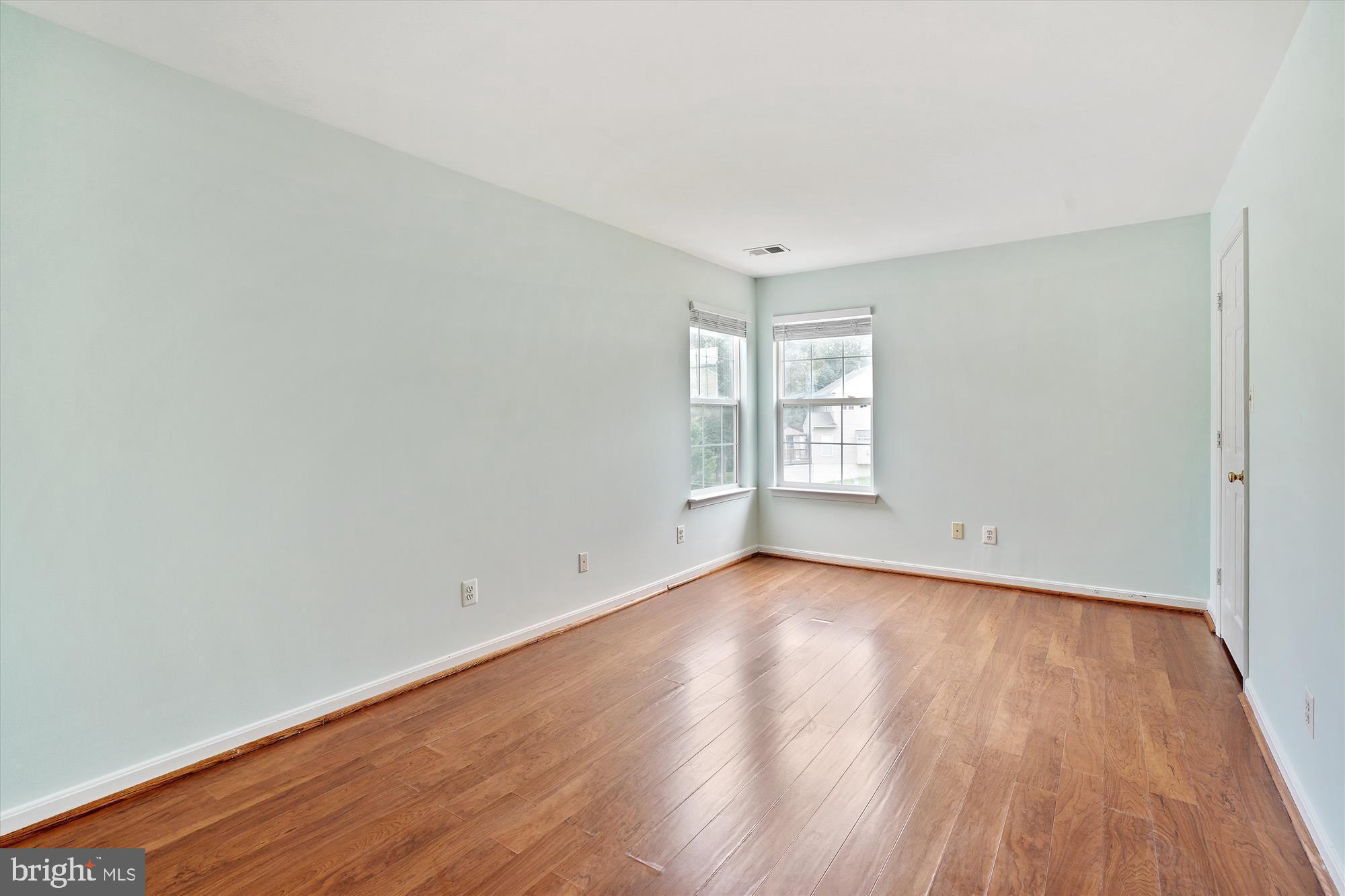 BLOOMS CROSSING - Residential