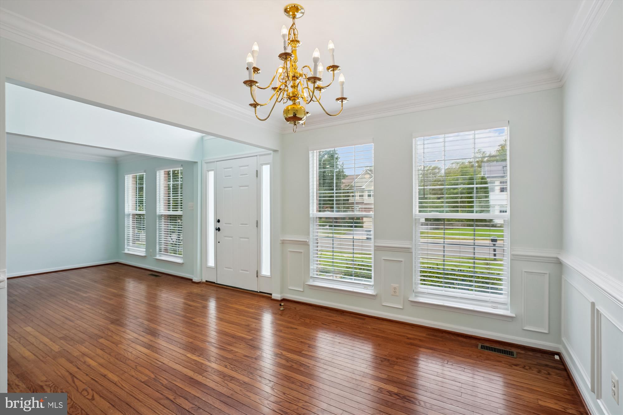 BLOOMS CROSSING - Residential