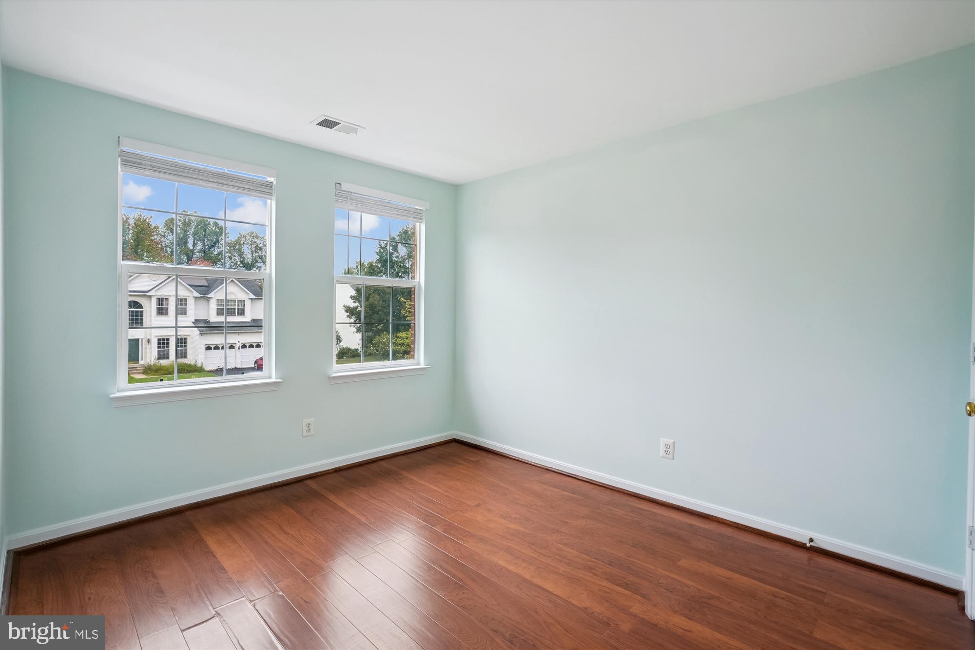 BLOOMS CROSSING - Residential