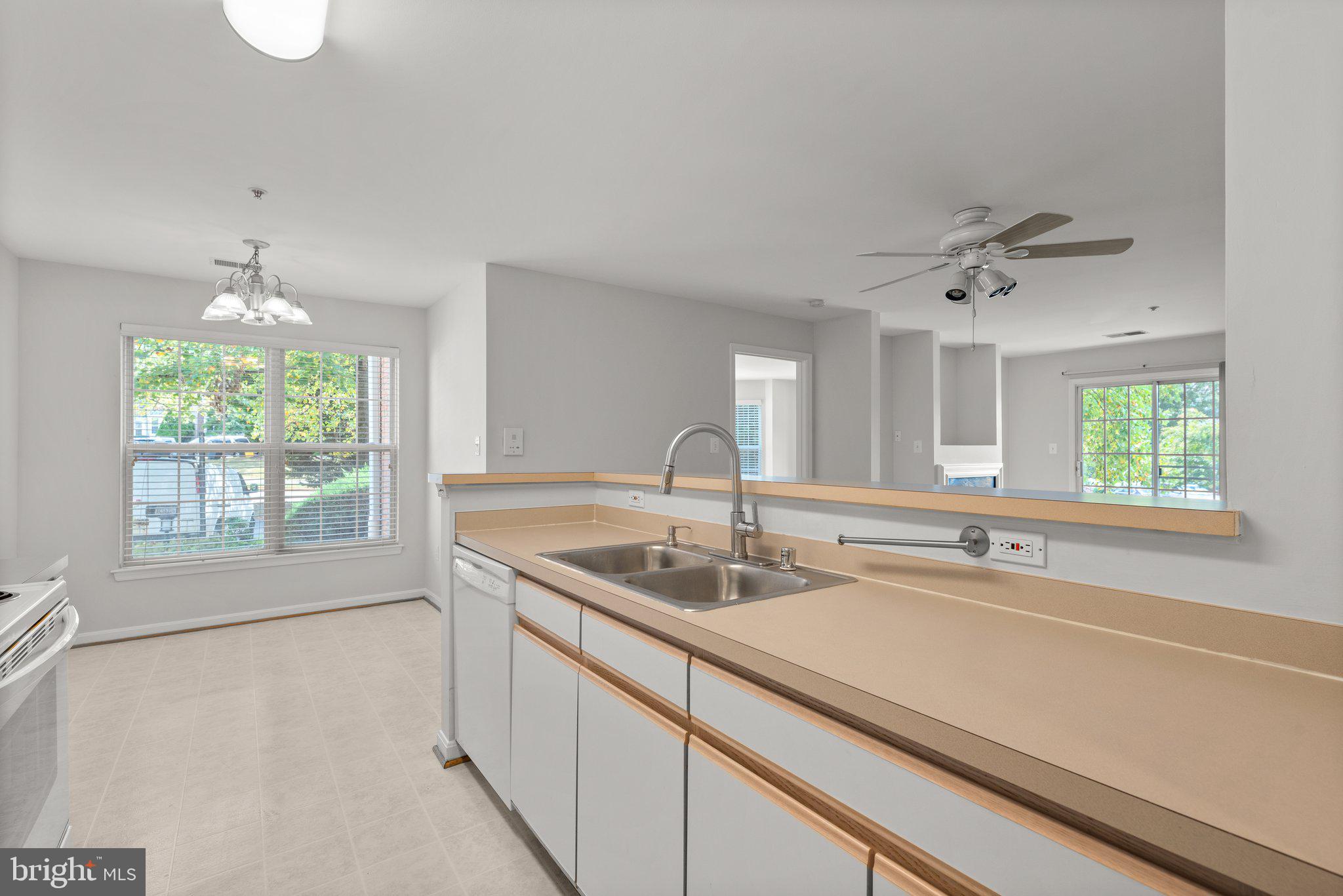 TIDEWATER COLONY - Residential