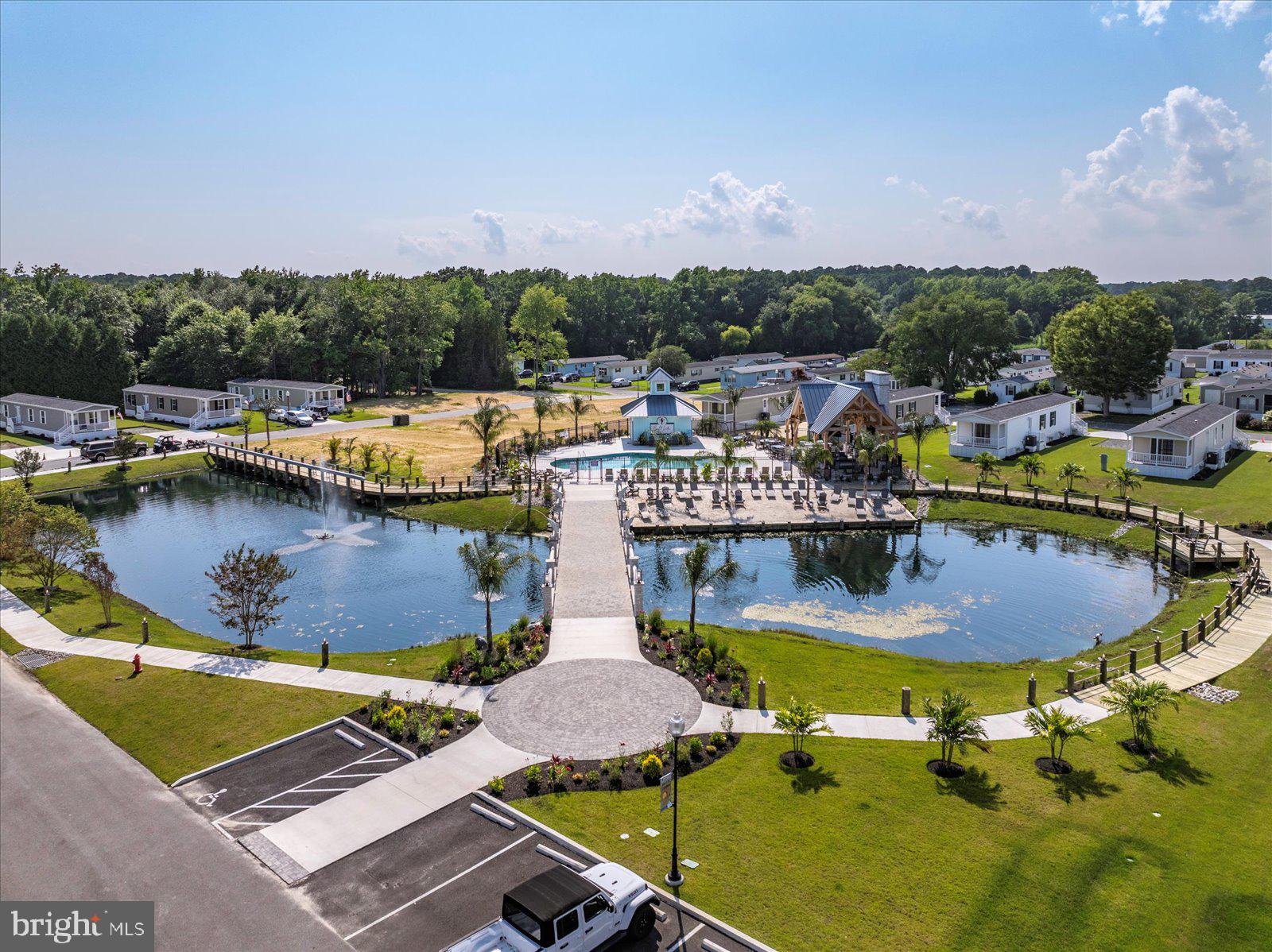 SALT LIFE PARK LLC - Residential