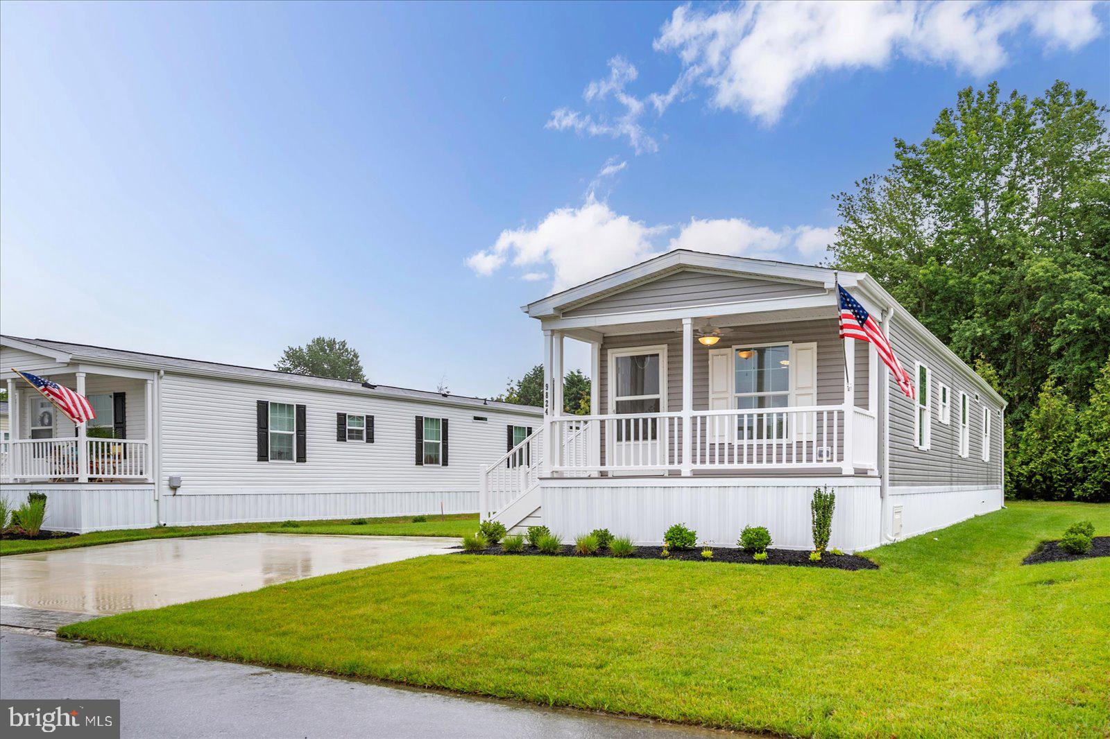 SALT LIFE PARK LLC - Residential