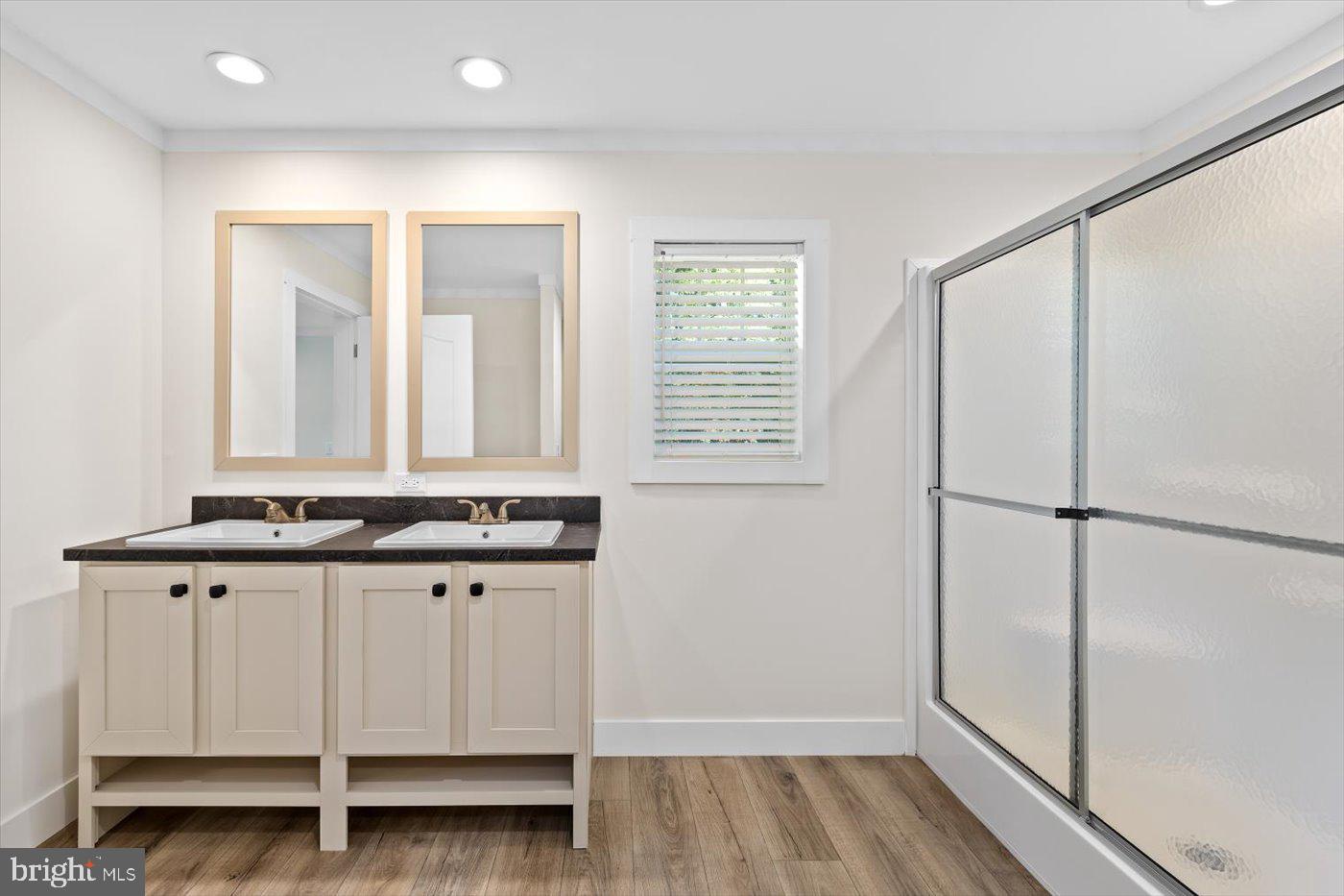 FOXWOOD - Residential