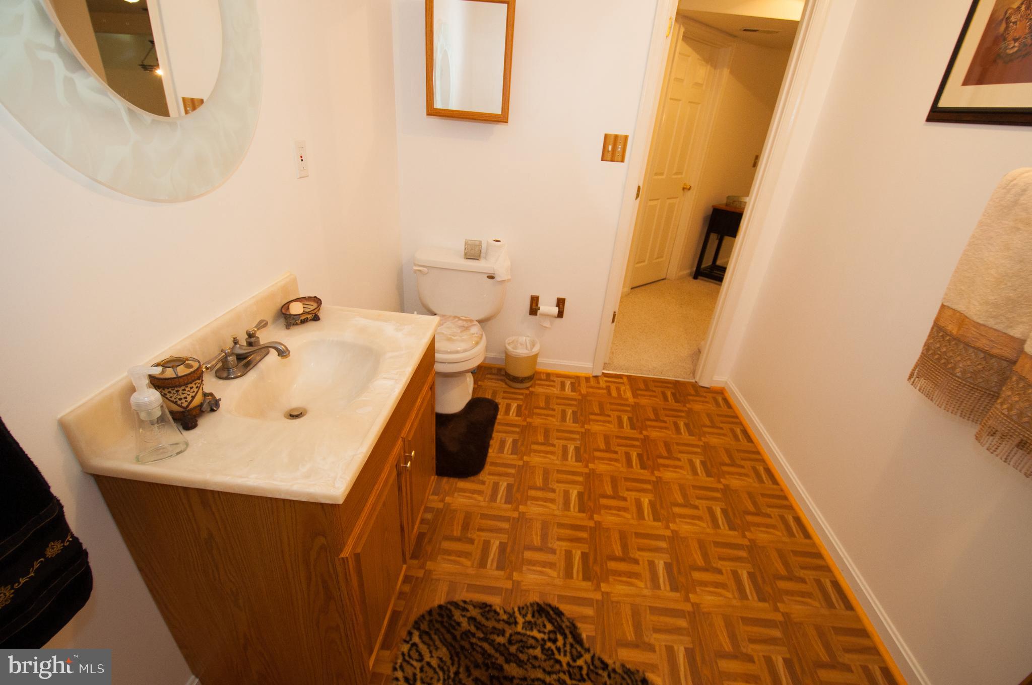 PERRY FARMS - Residential Lease