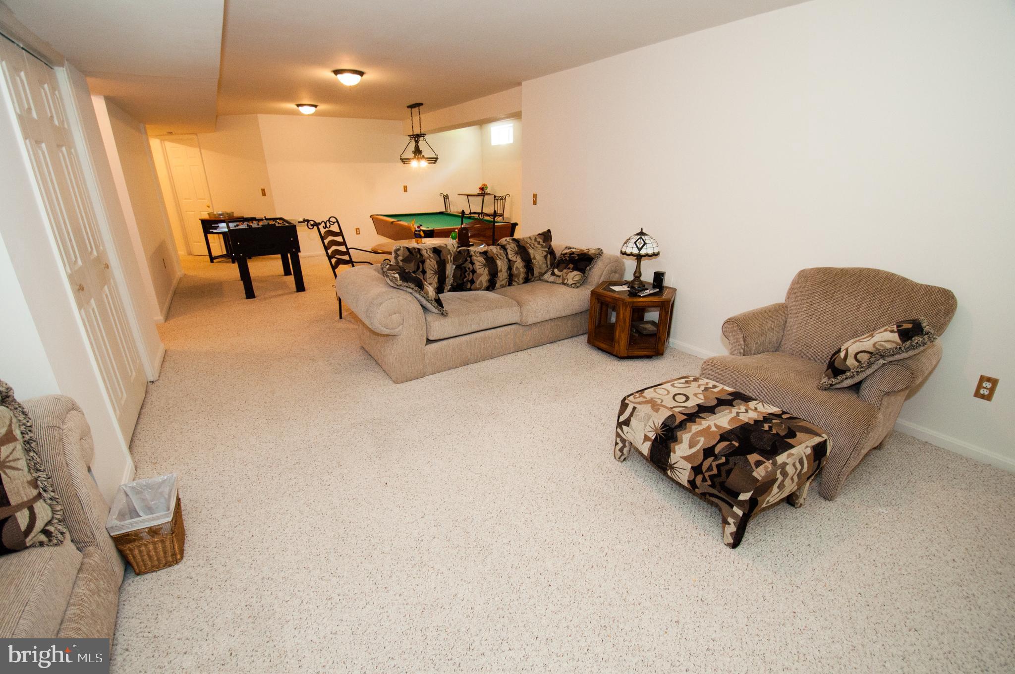 PERRY FARMS - Residential Lease