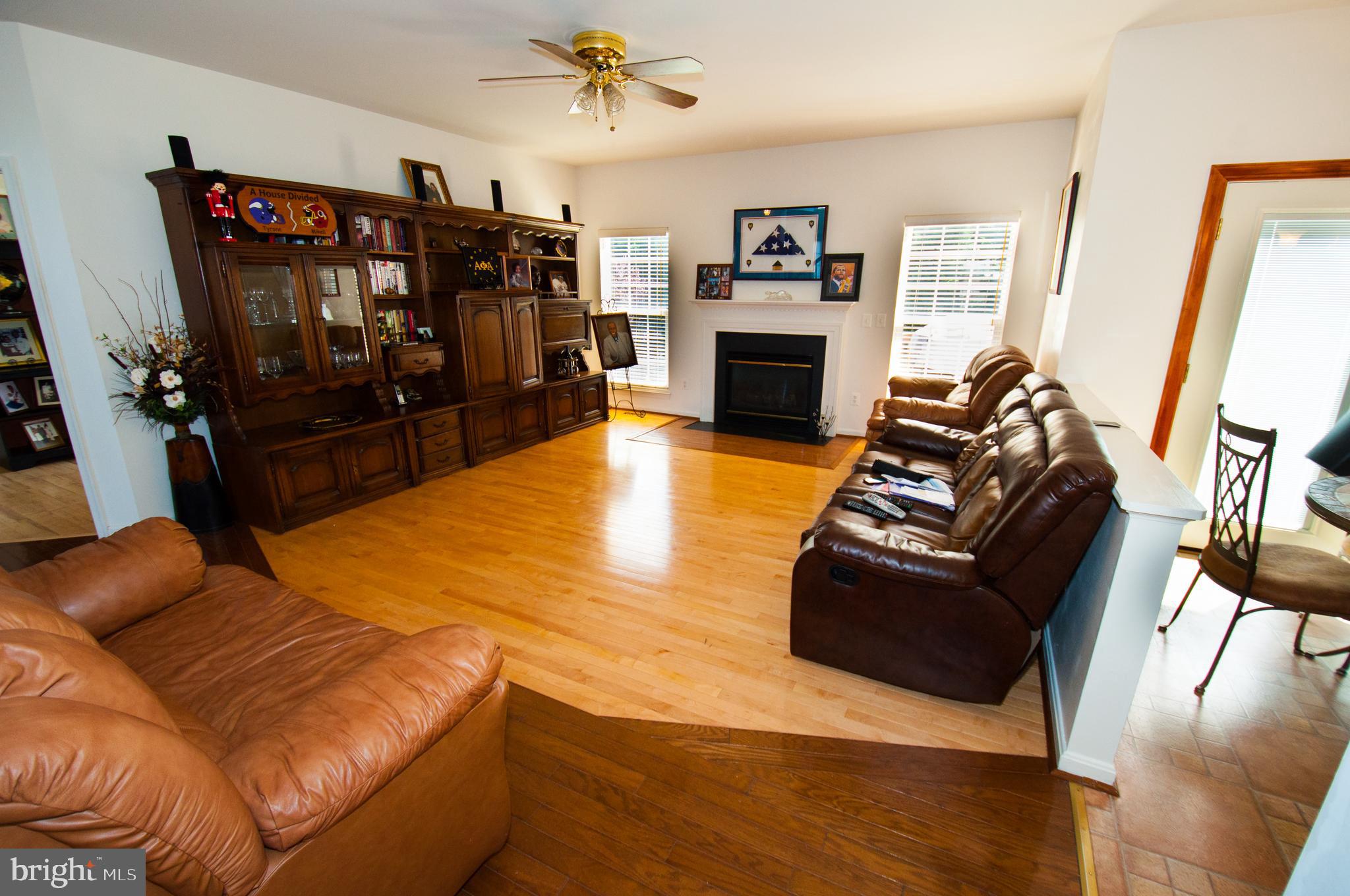 PERRY FARMS - Residential Lease