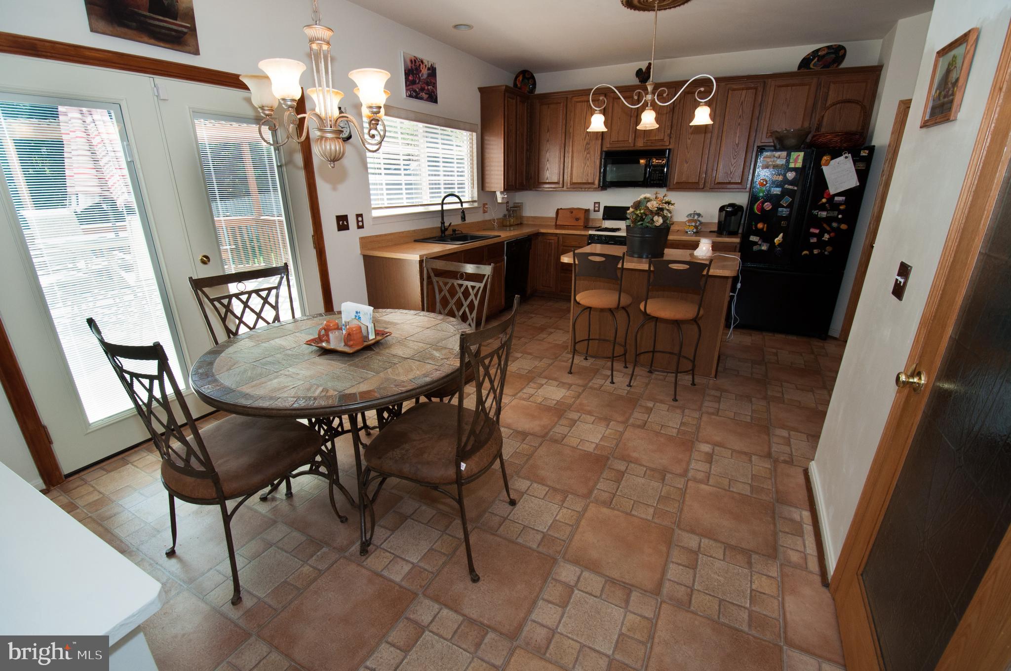 PERRY FARMS - Residential Lease