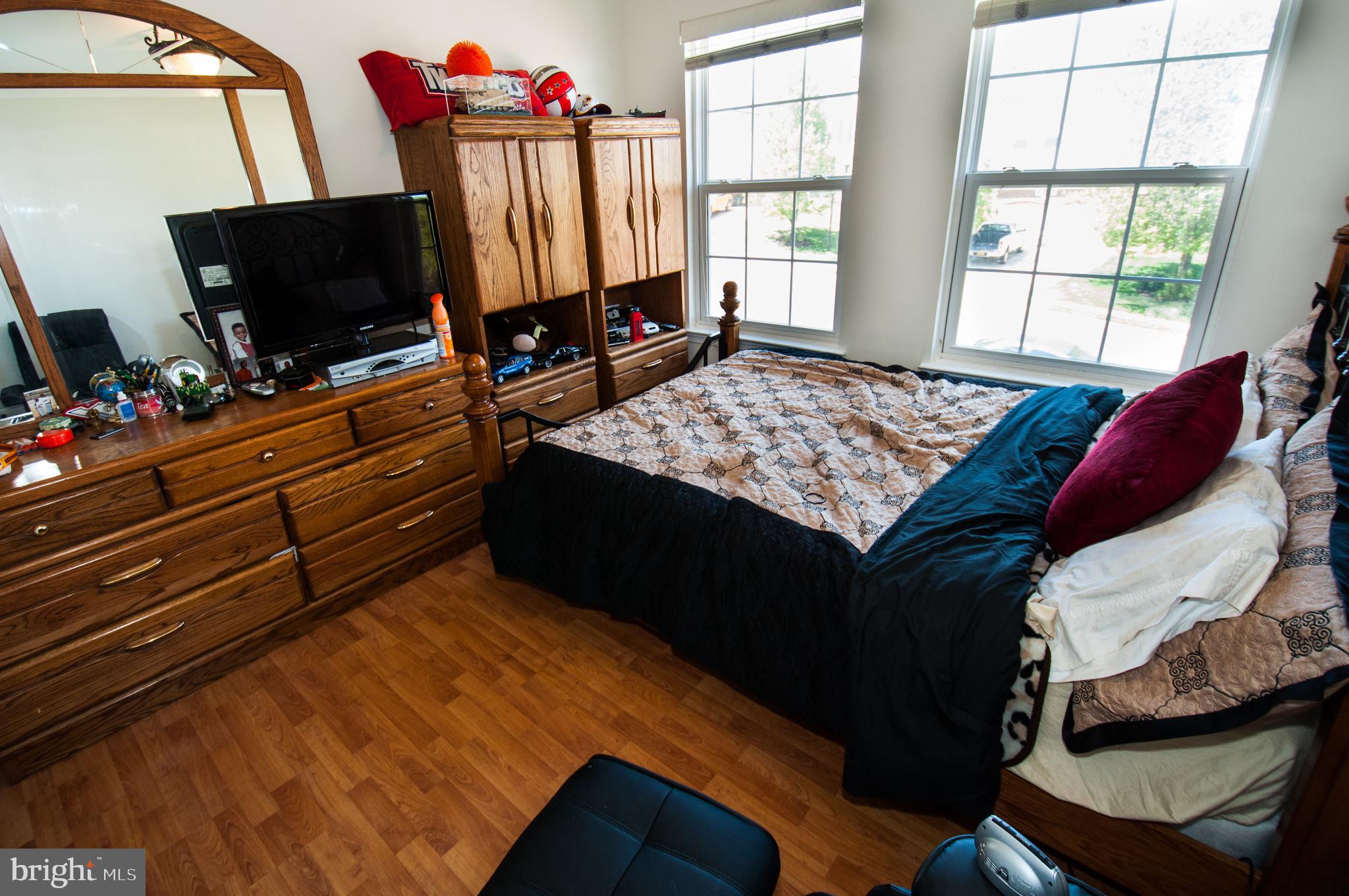 PERRY FARMS - Residential Lease