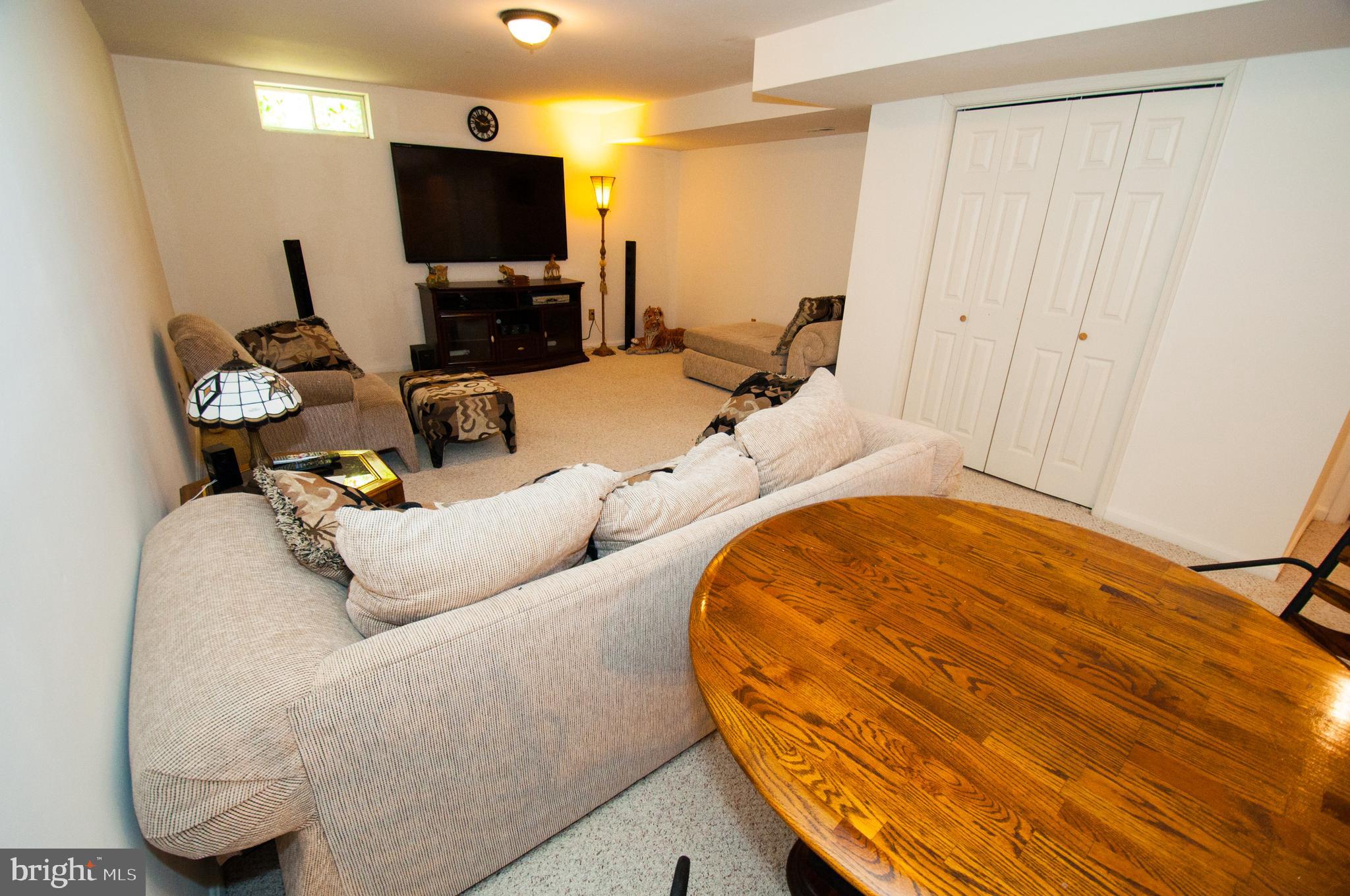 PERRY FARMS - Residential Lease