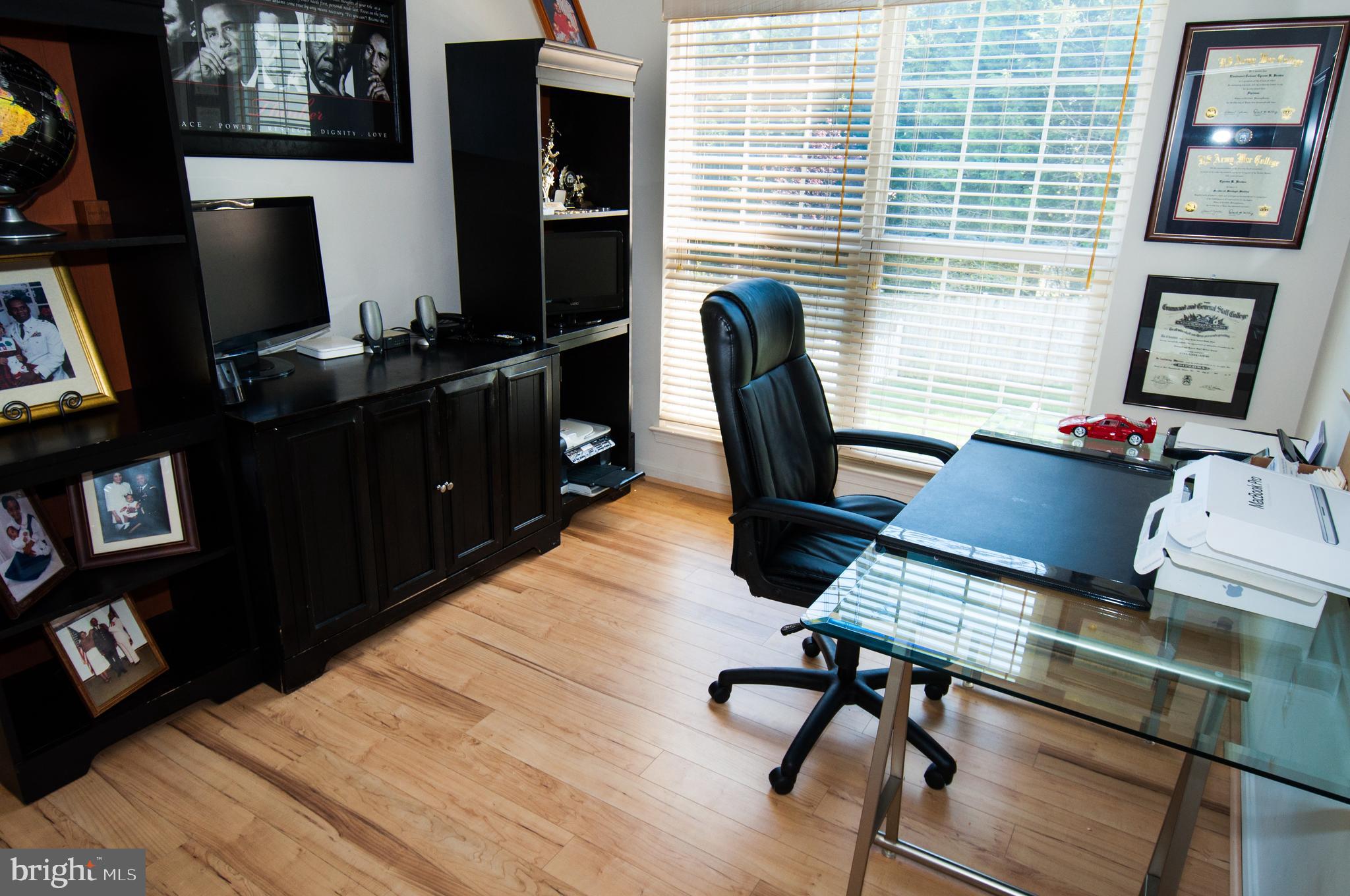 PERRY FARMS - Residential Lease