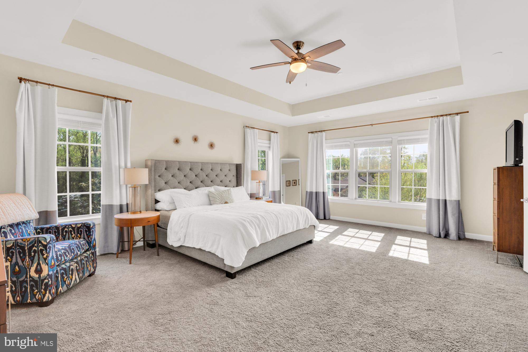 THOMAS VILLAGE - Residential