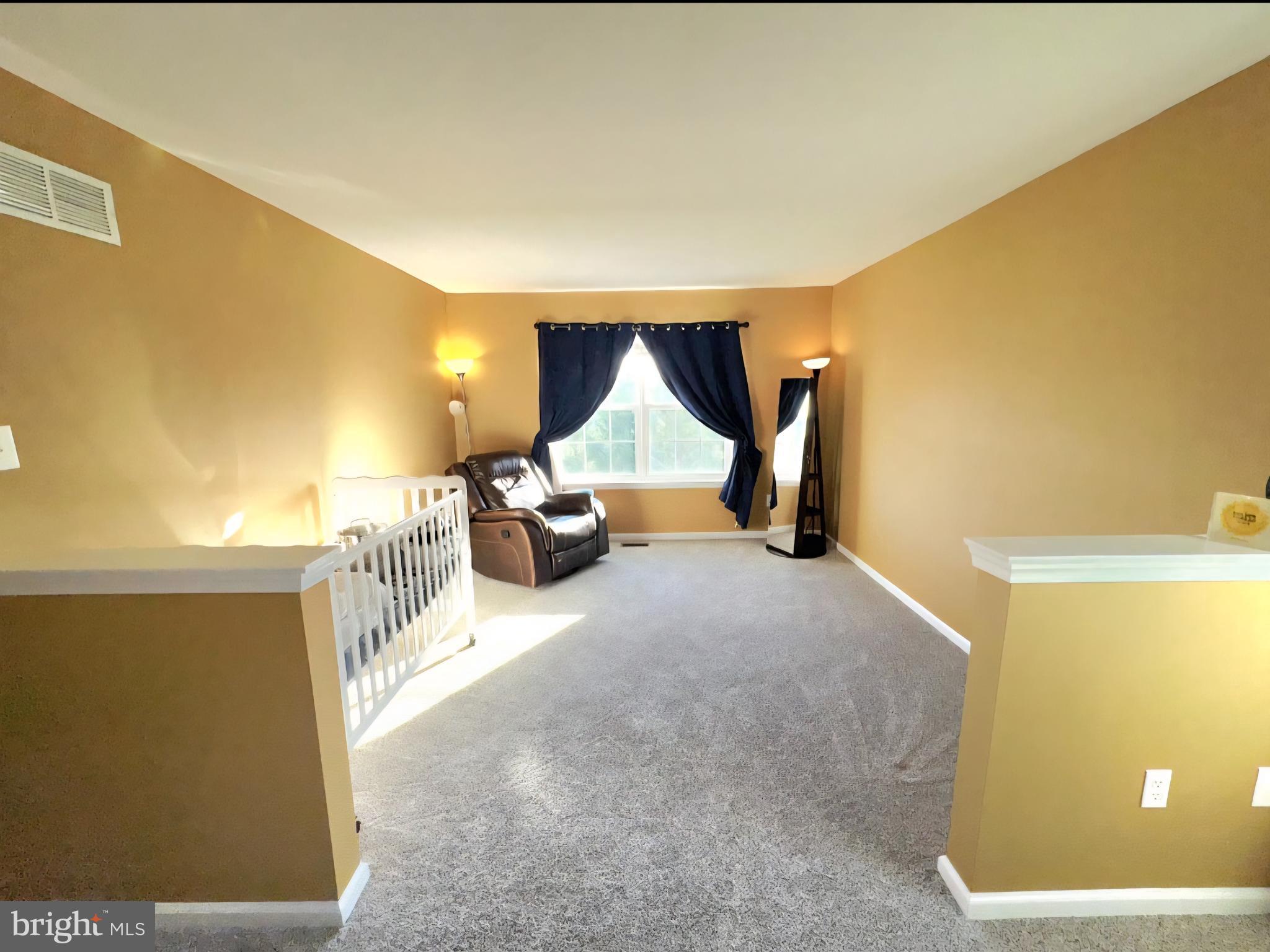 COVENTRY LAKE ESTS - Residential Lease