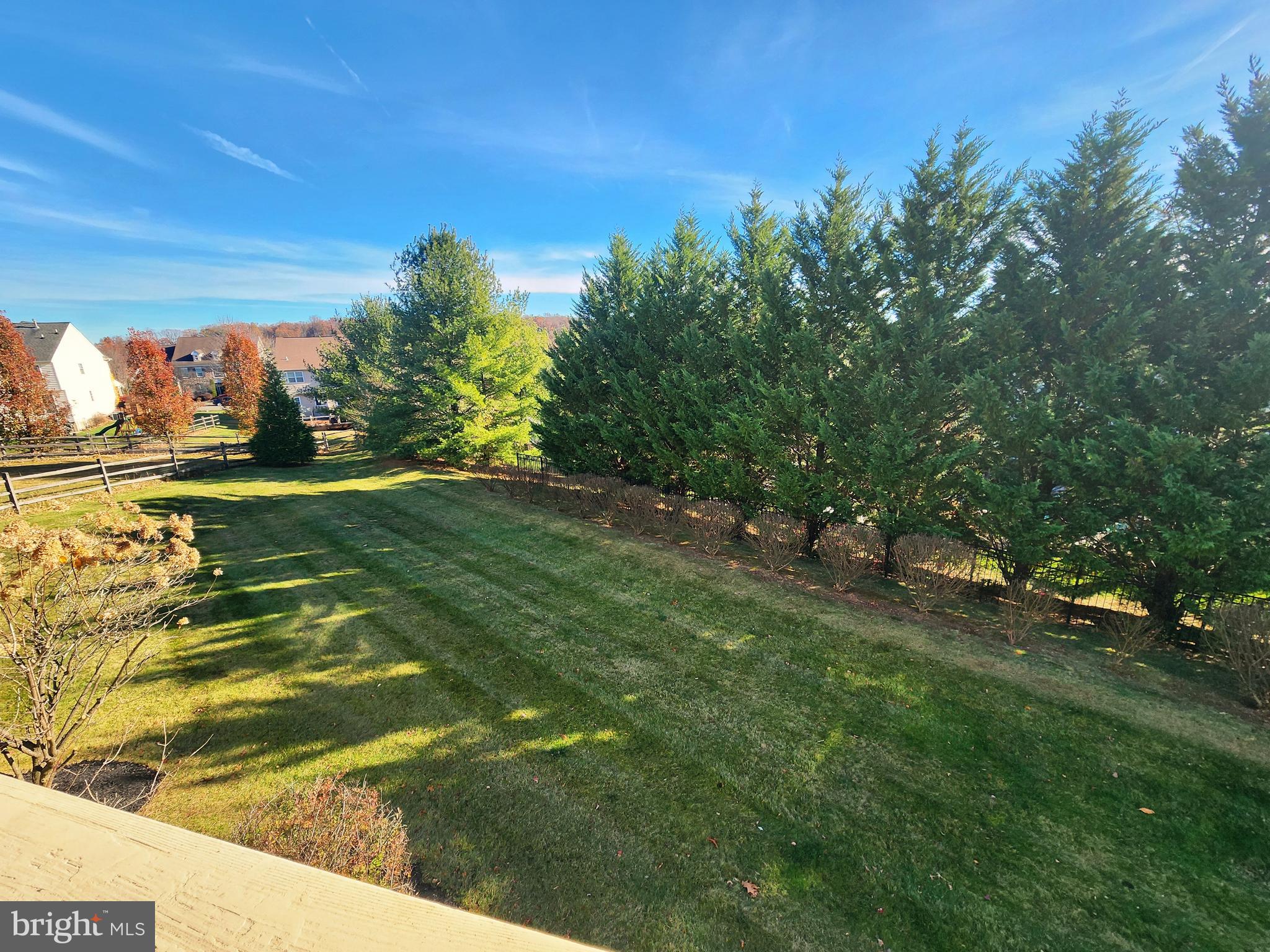 COVENTRY LAKE ESTS - Residential Lease