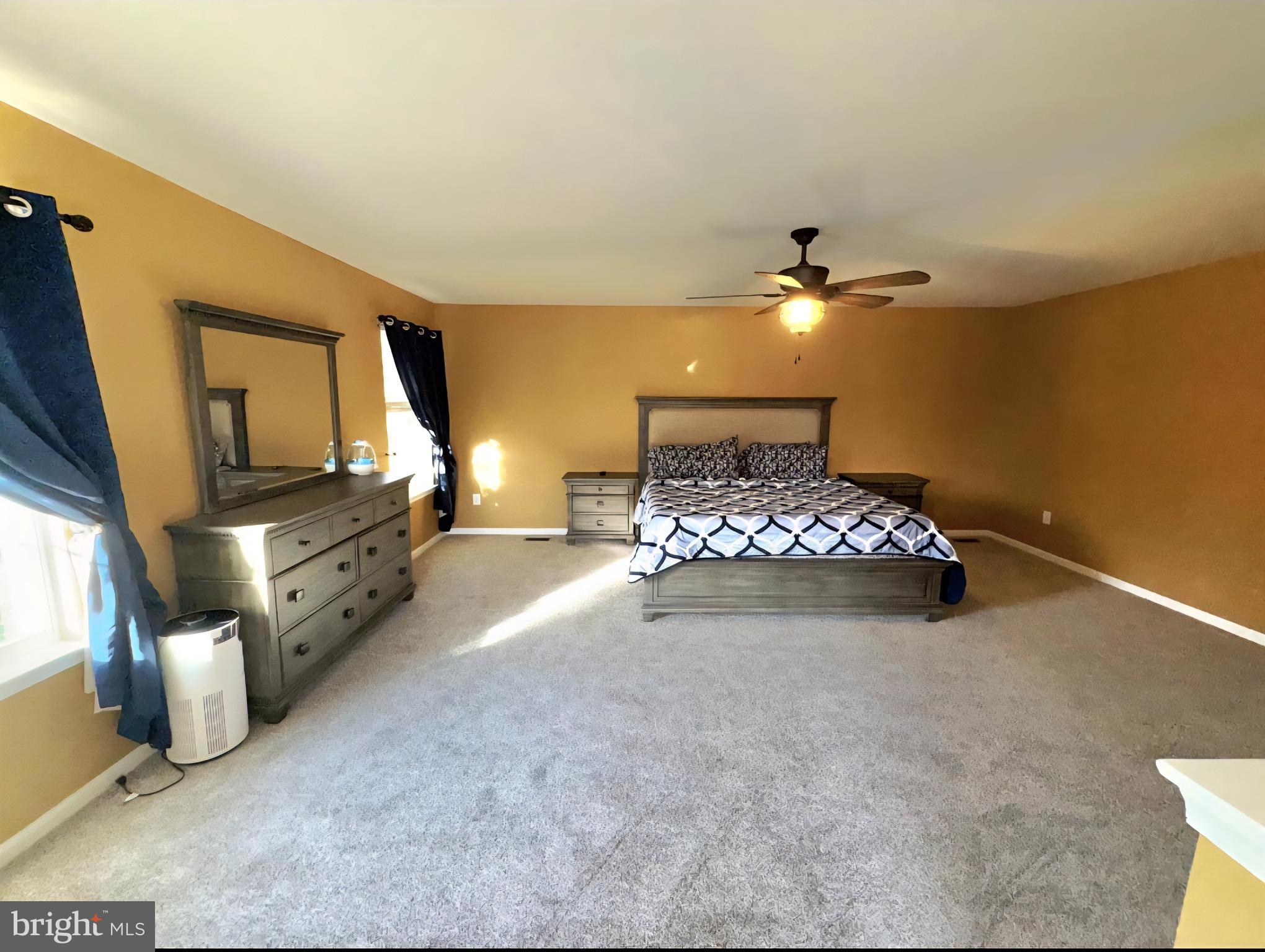 COVENTRY LAKE ESTS - Residential Lease