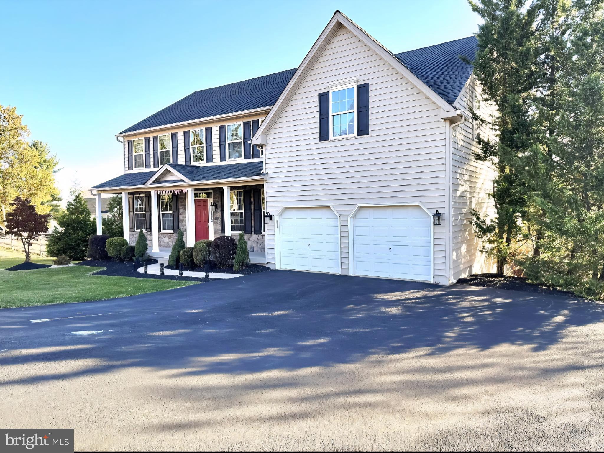 COVENTRY LAKE ESTS - Residential Lease