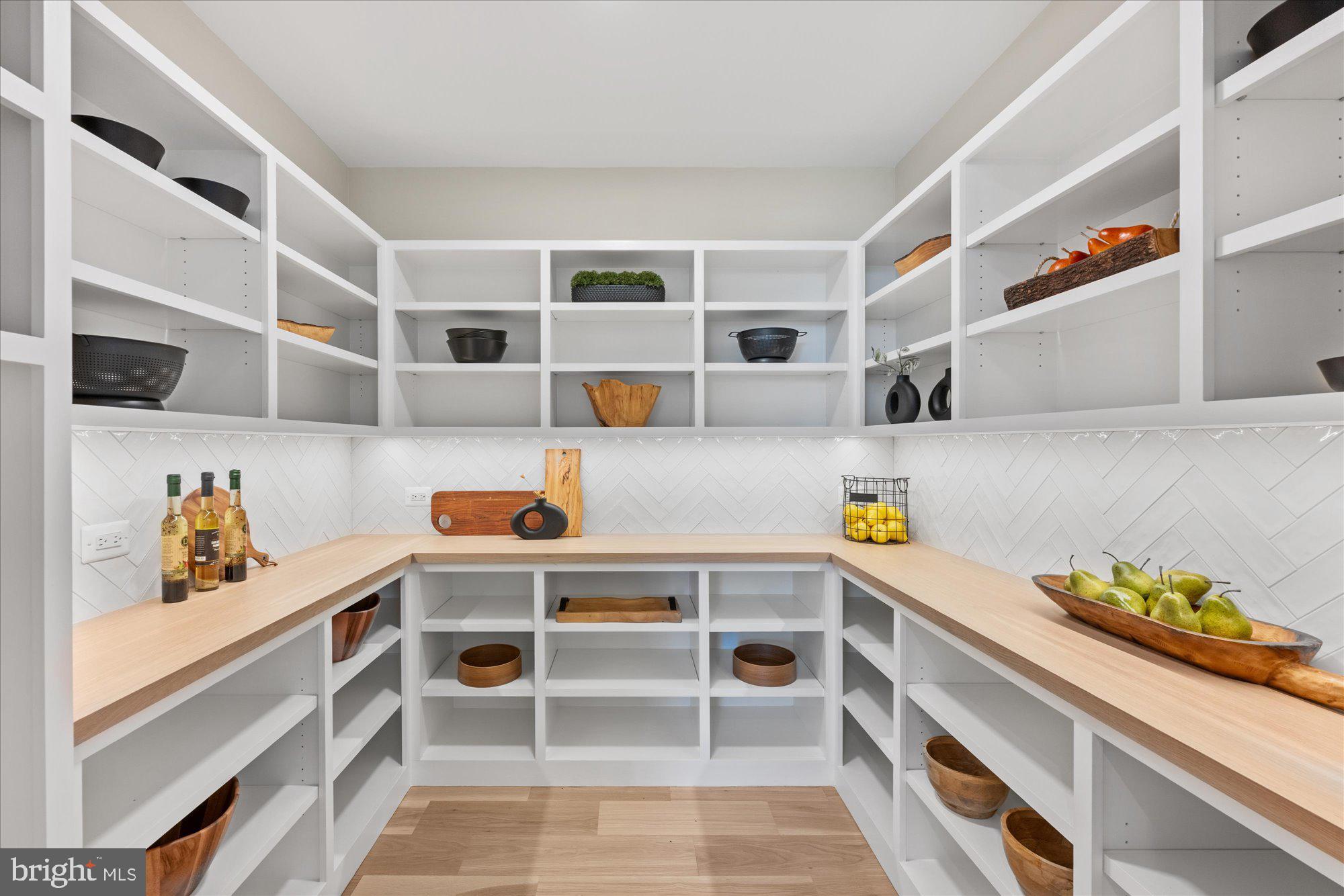 EDGEMOOR - Residential