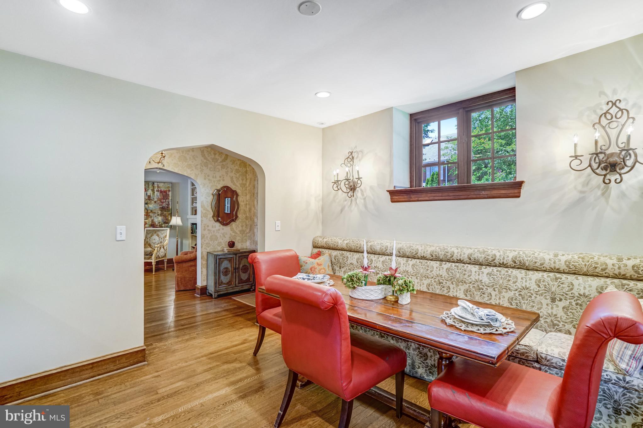 AURORA HILLS - Residential Lease