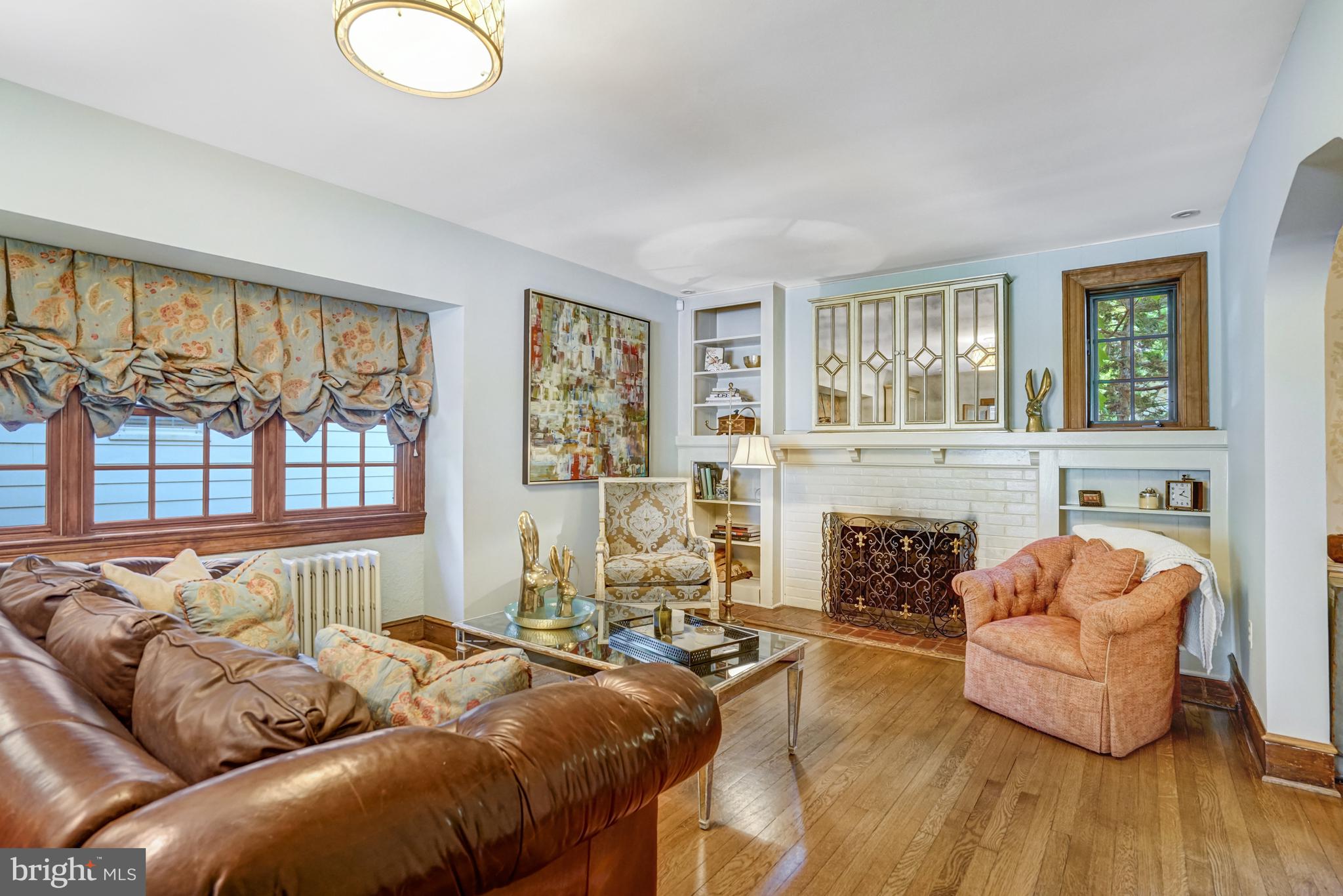 AURORA HILLS - Residential Lease