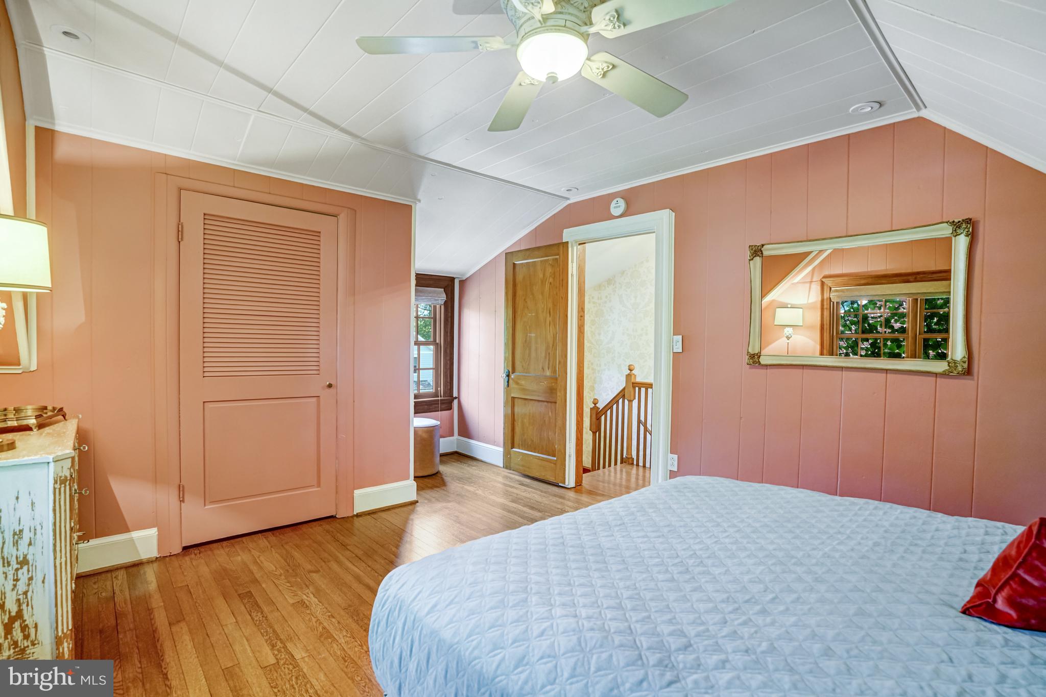 AURORA HILLS - Residential Lease