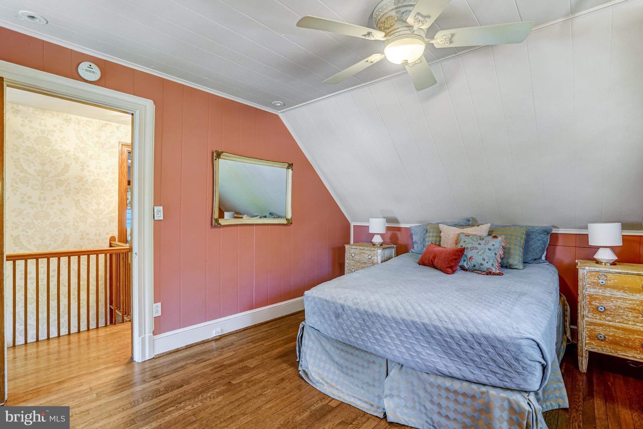 AURORA HILLS - Residential Lease