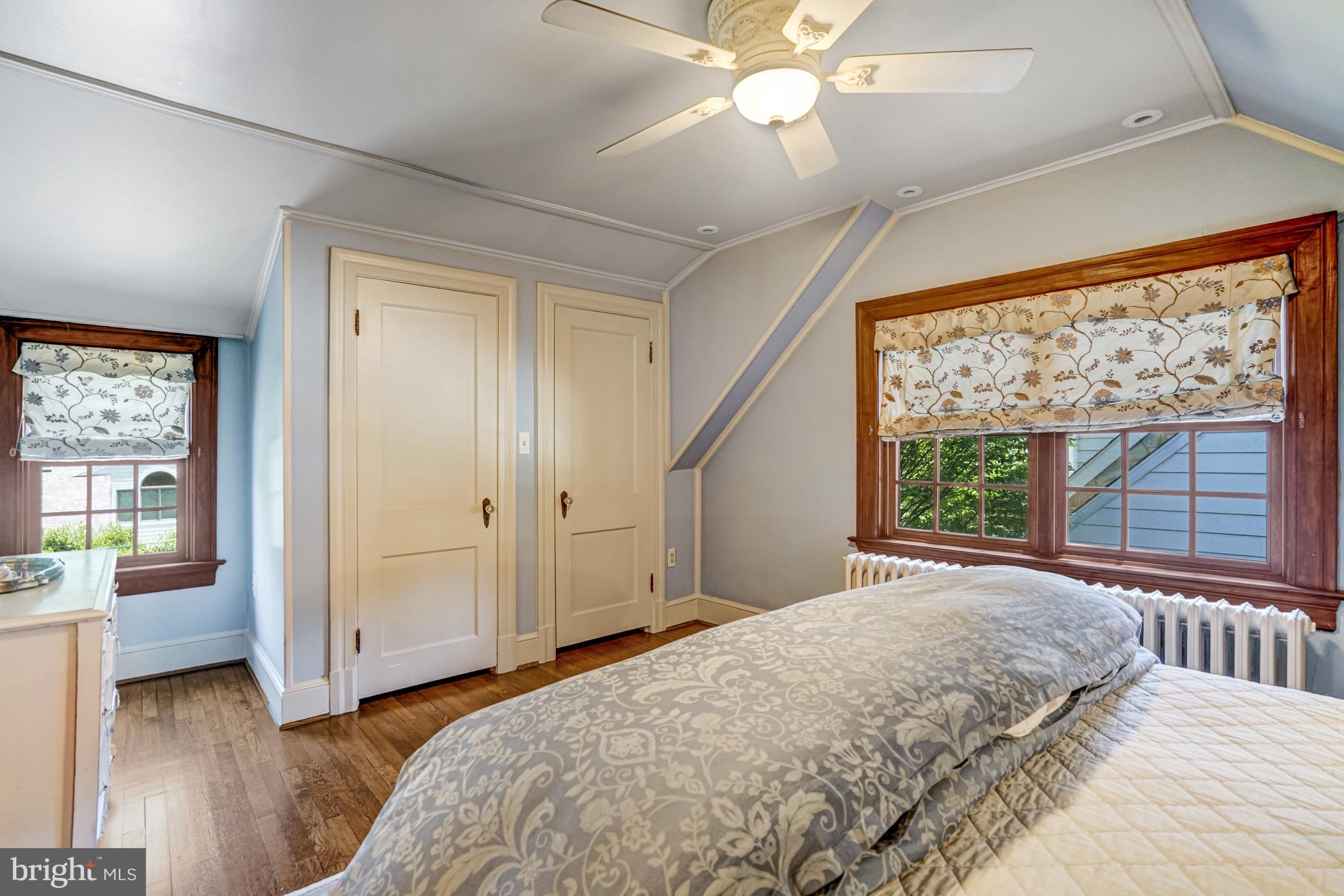 AURORA HILLS - Residential Lease