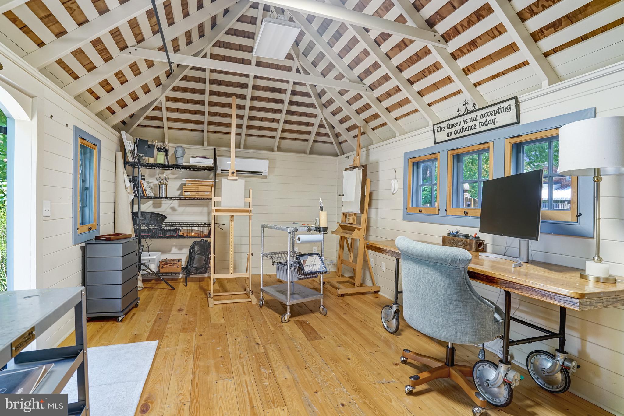 AURORA HILLS - Residential Lease