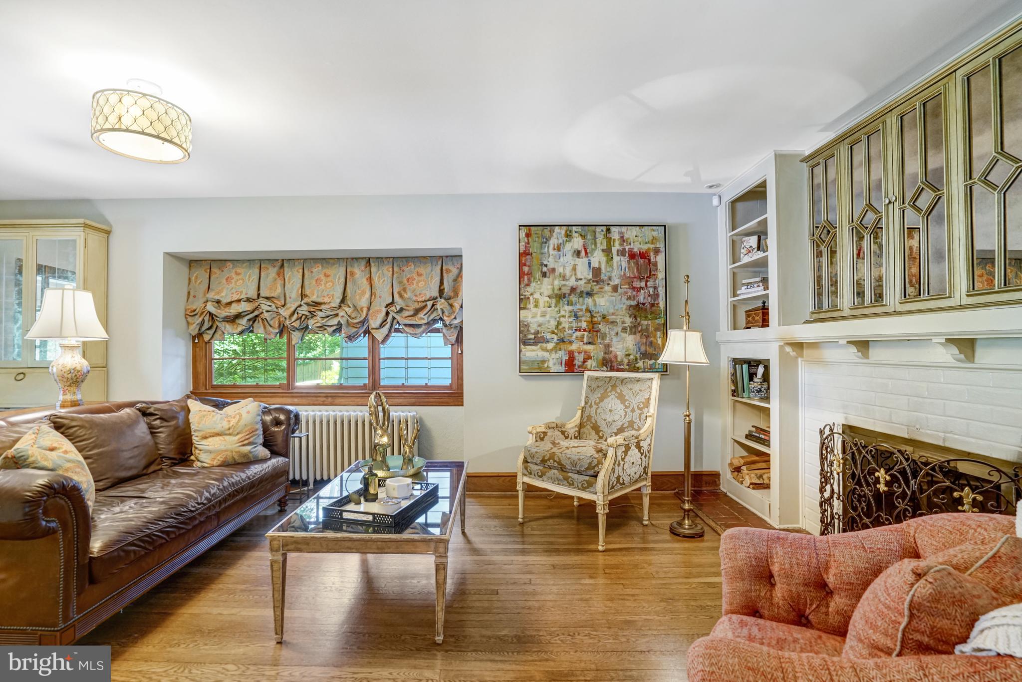 AURORA HILLS - Residential Lease